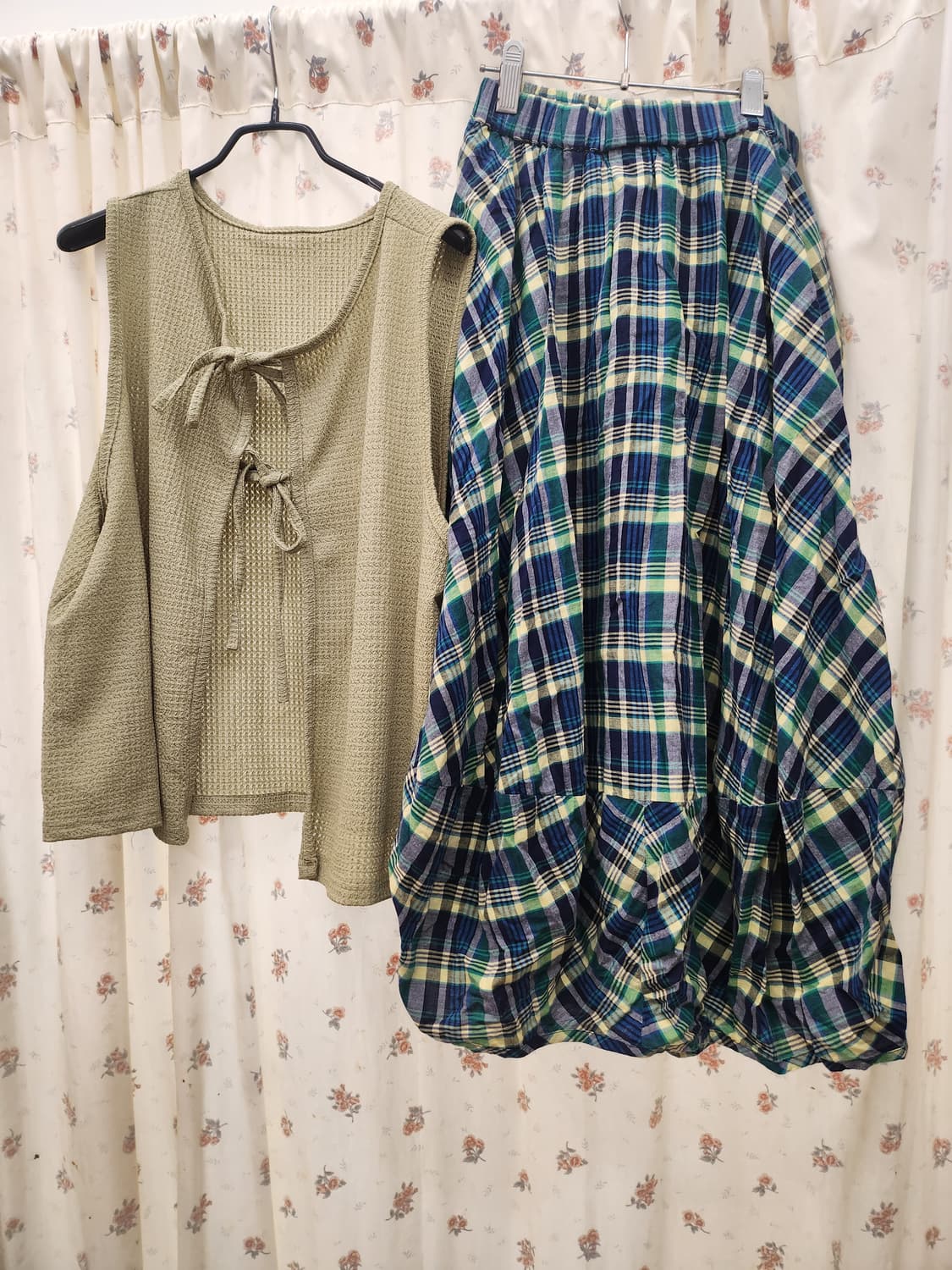 (지구샵)  초록체크 벌룬스커트 2세트 상품이미지1