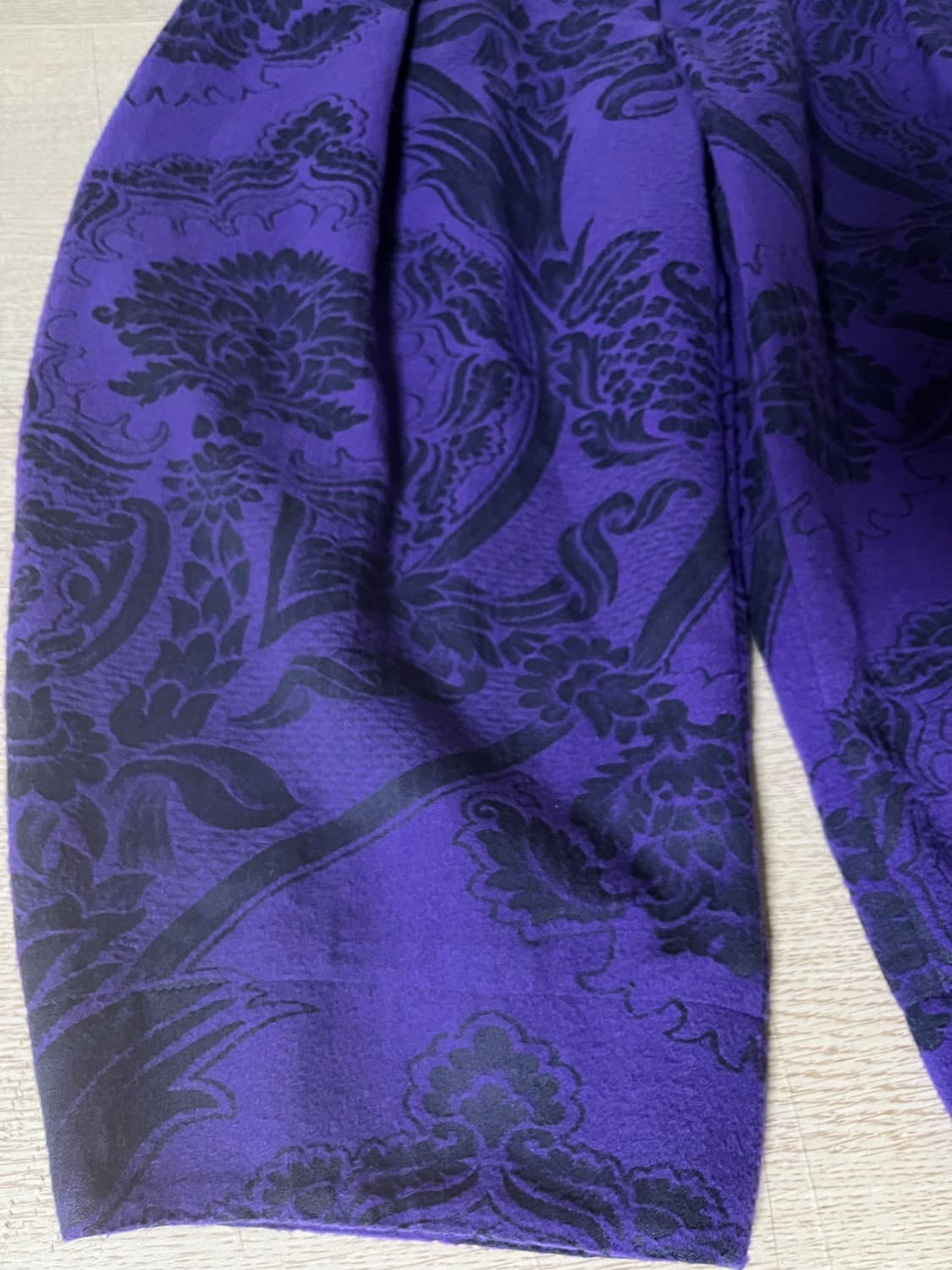 10 비비안 웨스트우드 골드라벨 퍼플 플로랄 벌룬 크롭 팬츠 상품이미지3