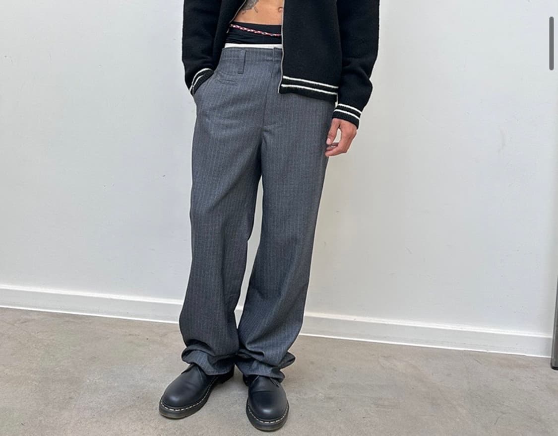 마뗑킴 DETAIL POINT STRIPE TROUSER  상품이미지1