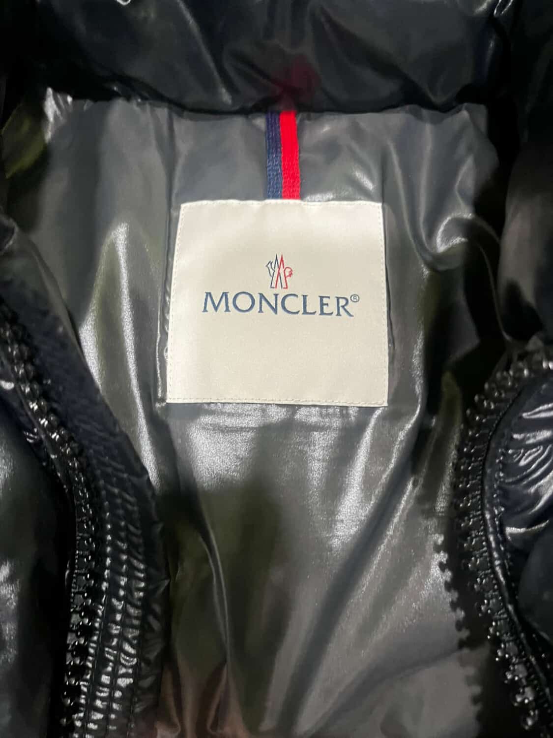 몽클레어 마야 25fw 3사이즈 팝니다 네고 가능 상품이미지1