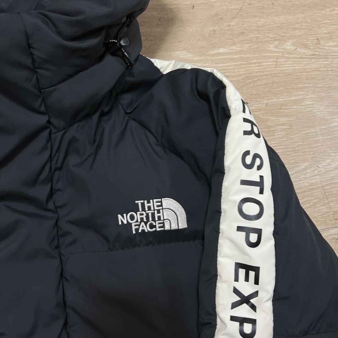 노스페이스 화이트라벨 사이드라인 후드 롱패딩 점퍼 [블랙] XL/105 상품이미지4