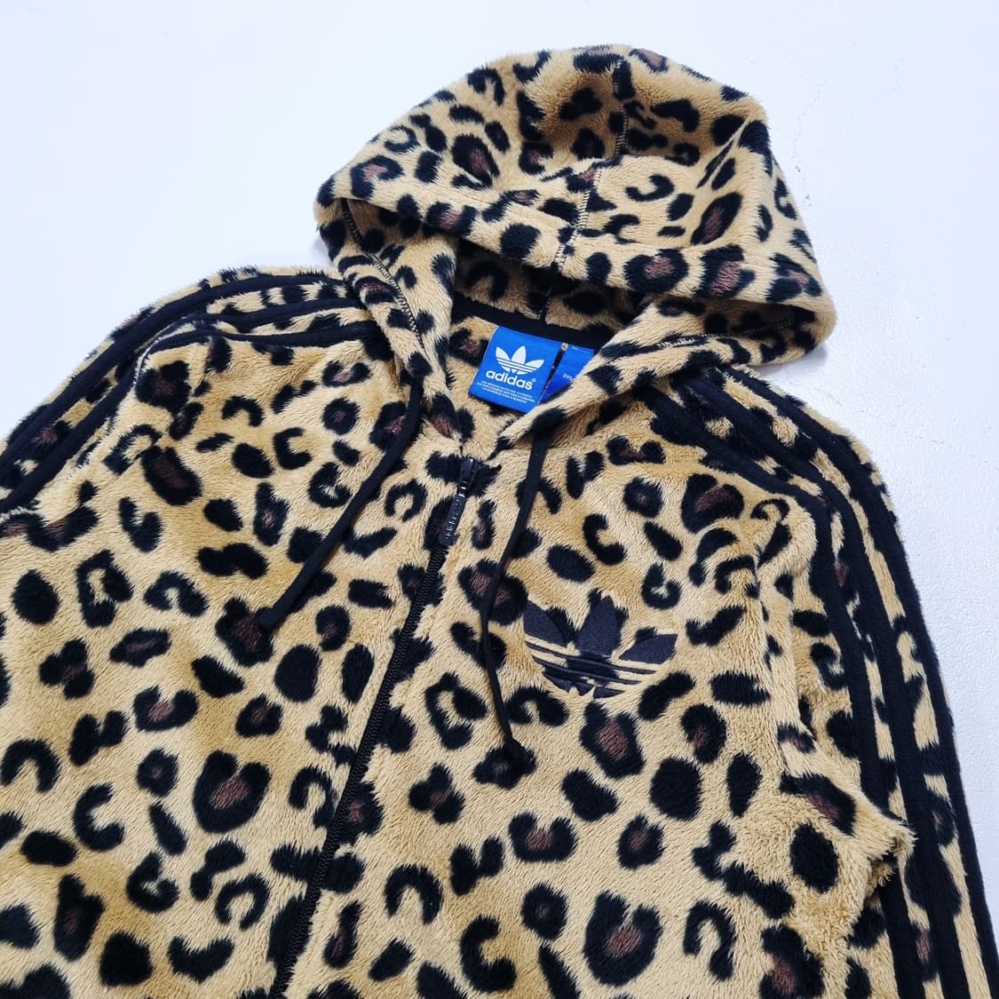 아디다스 쉐르파 레오파드 후디 - 95 상품이미지3