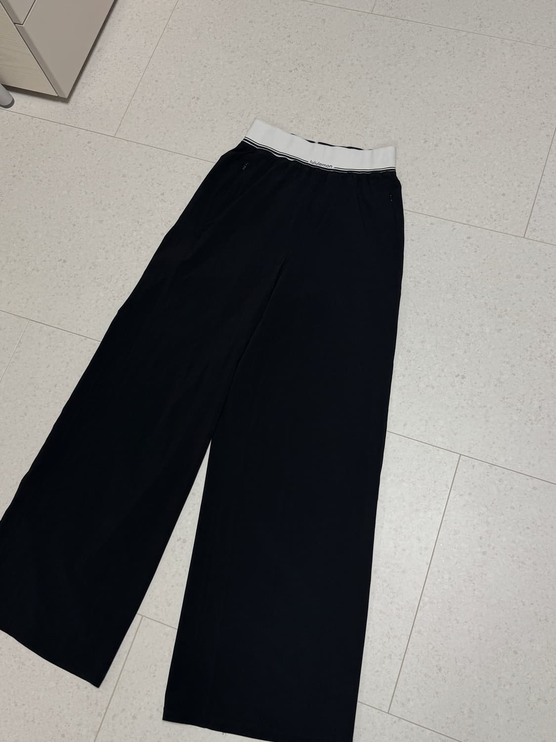 룰루레몬 팬츠 wide-leg pant logo waistban 상품이미지3