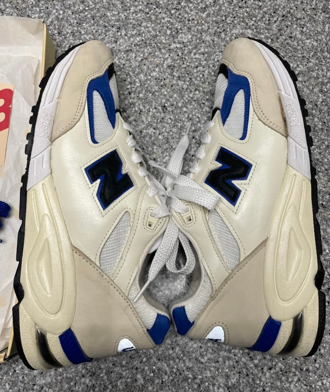 뉴발란스 990v2 MADE IN USA 사이즈 275 상품이미지3