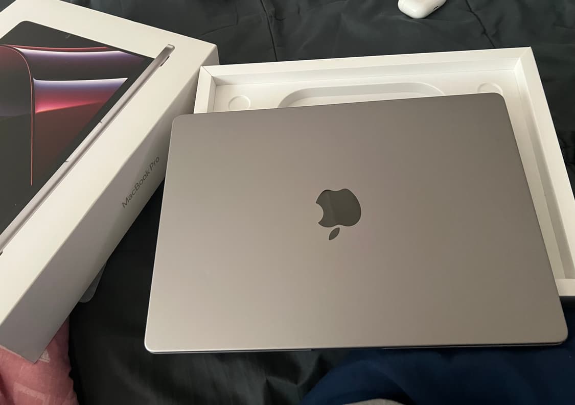 서울) 맥북프로 M2 Pro 14인치 램 16GB 상품이미지1