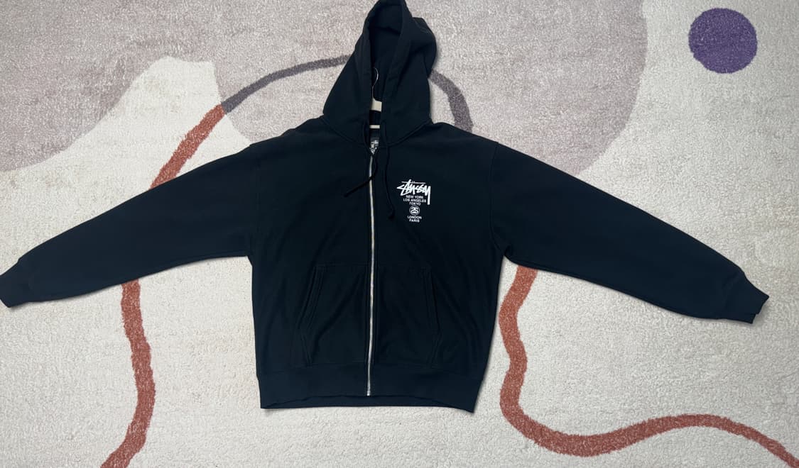 스투시 월드투어 후드 집업 블랙 2022 상품이미지3