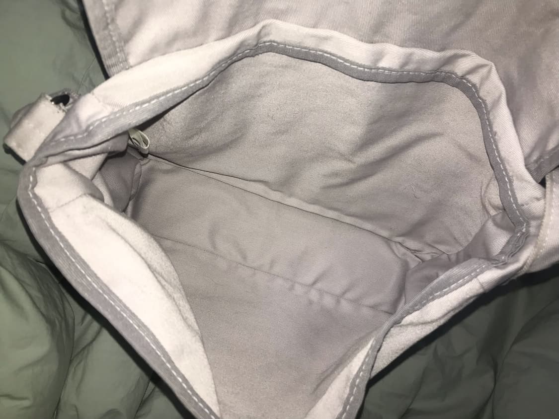 지초이 지프트샵 메신저백 아이스베이지 상품이미지3