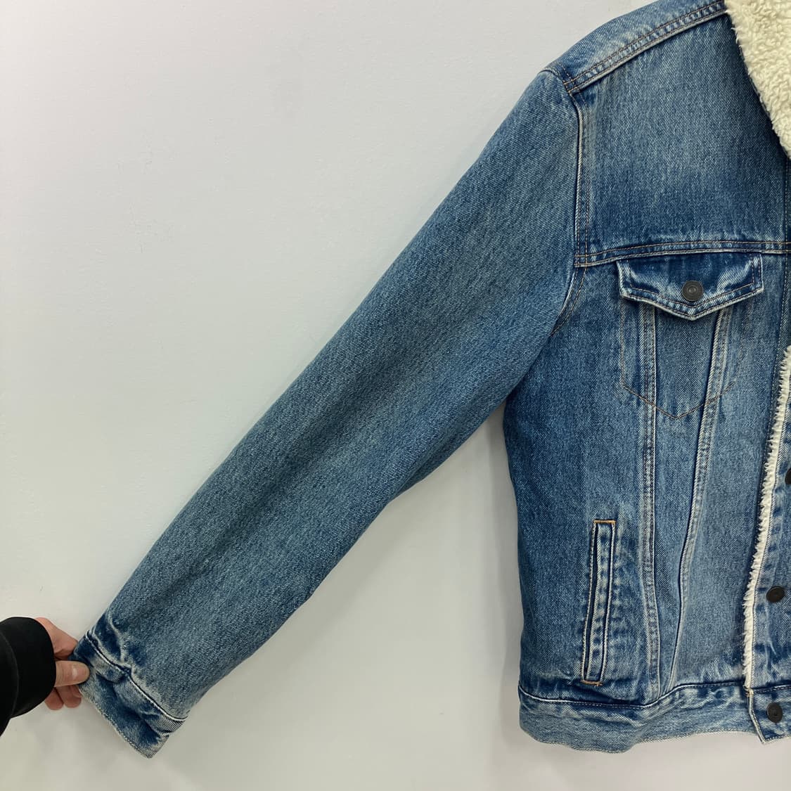 리바이스 쉐르파 트러커 데님 자켓 M 상품이미지5