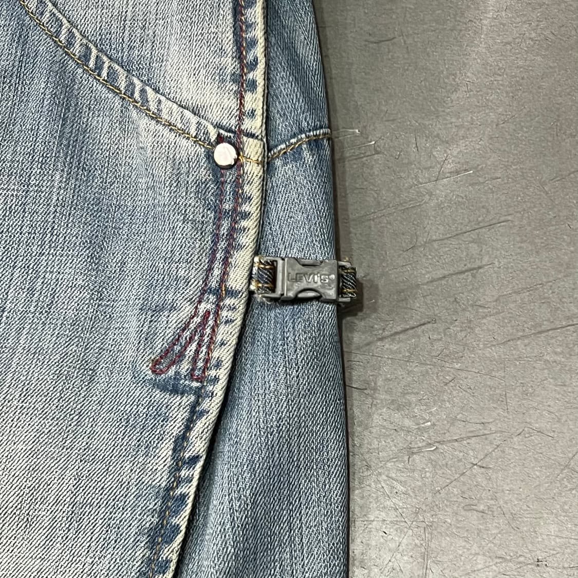  리바이스 엔지니어드진 데님 스커트 y15693 상품이미지4