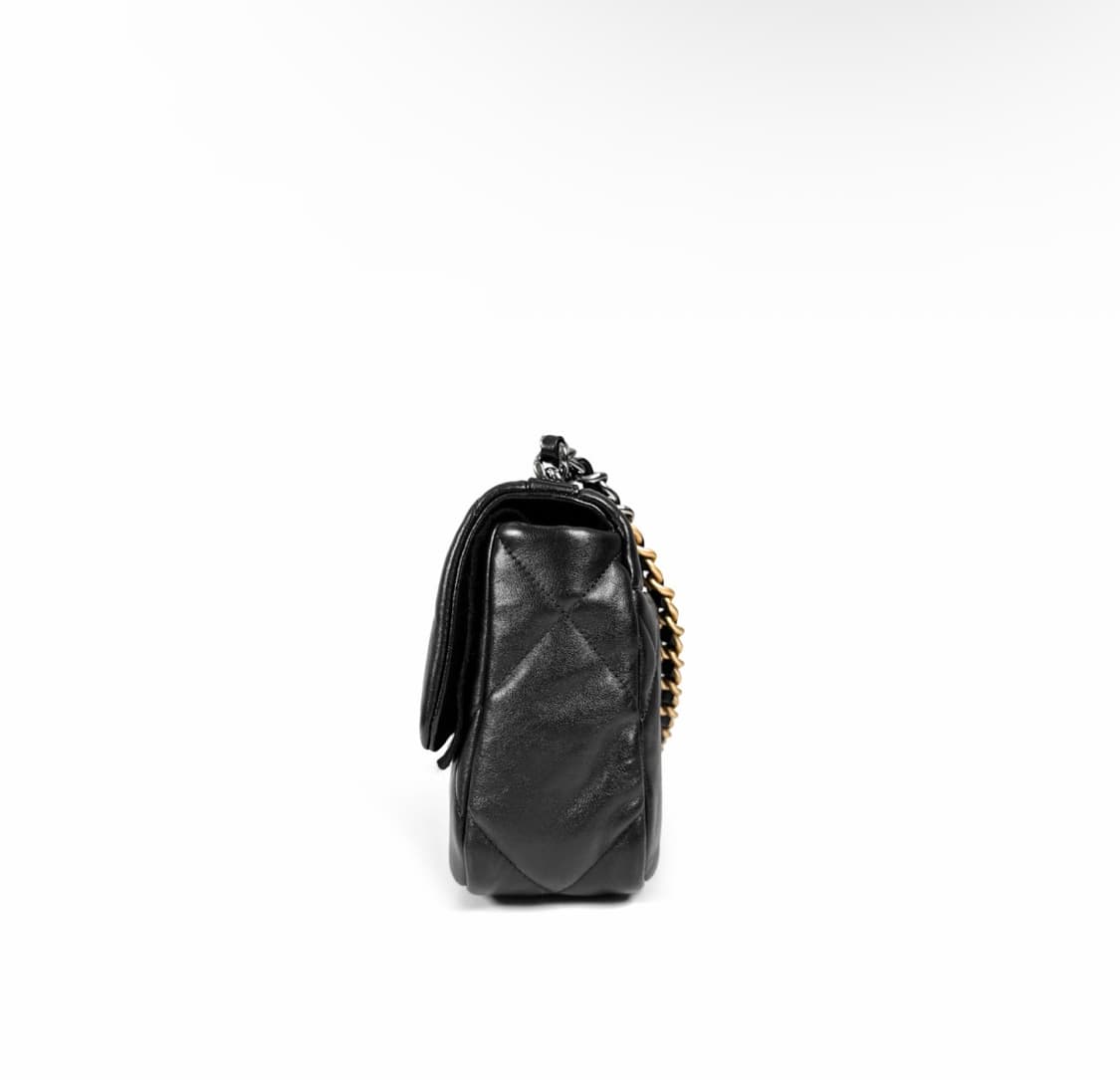 샤넬 여성 19 플랩백 램스킨 핸드백 미디움 금장 블랙 AS1160 상품이미지2