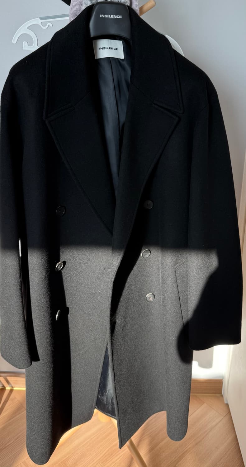 인사일런스 코트 팝니다 상품이미지2