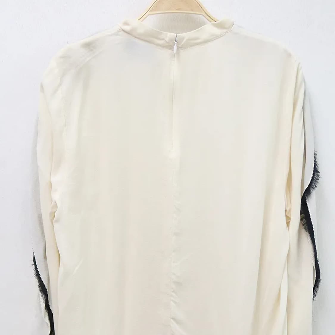 3.1 필립림 오네갸루 실크 블라우스 55075 상품이미지7