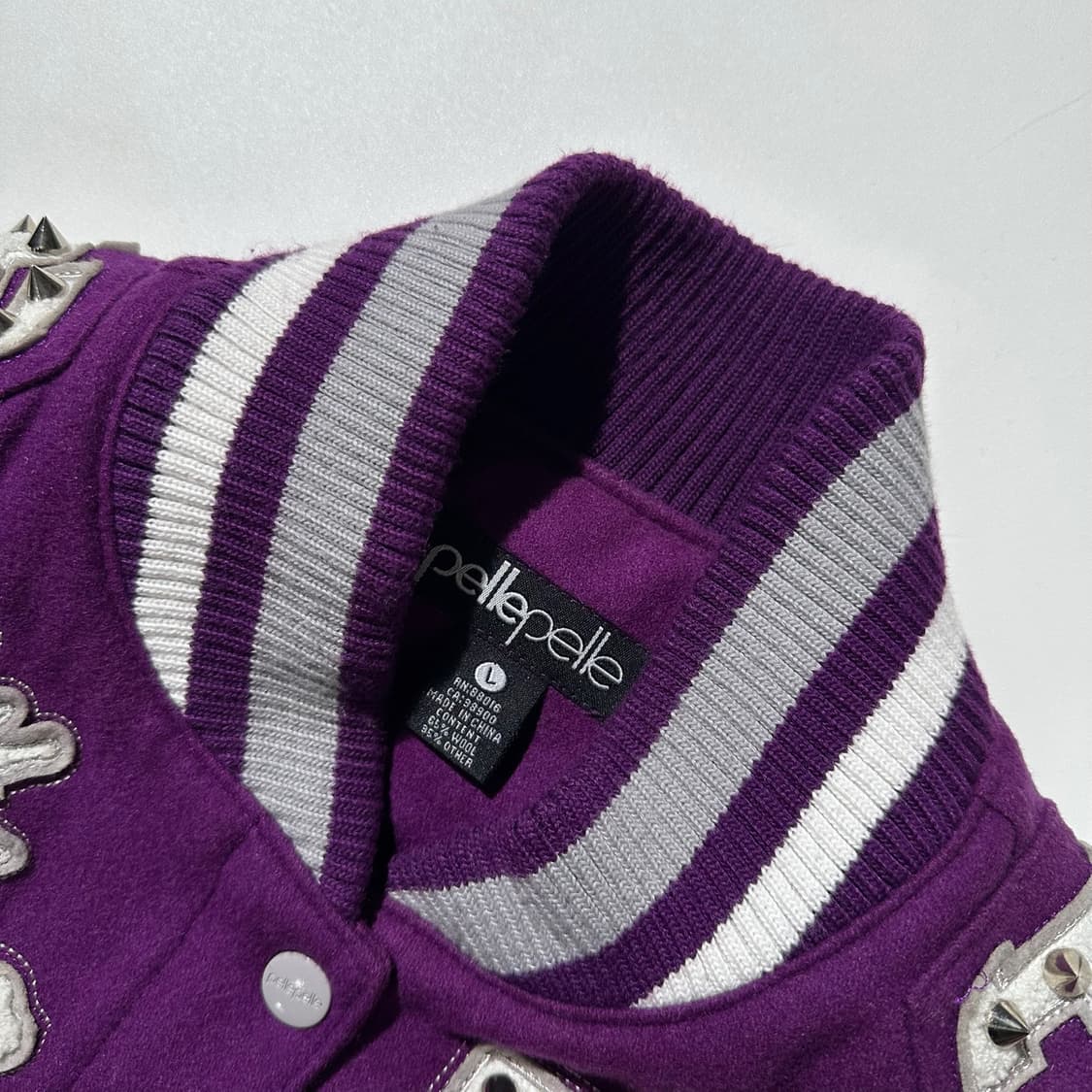 펠레펠레 스터드 울 바시티 자켓 상품이미지4