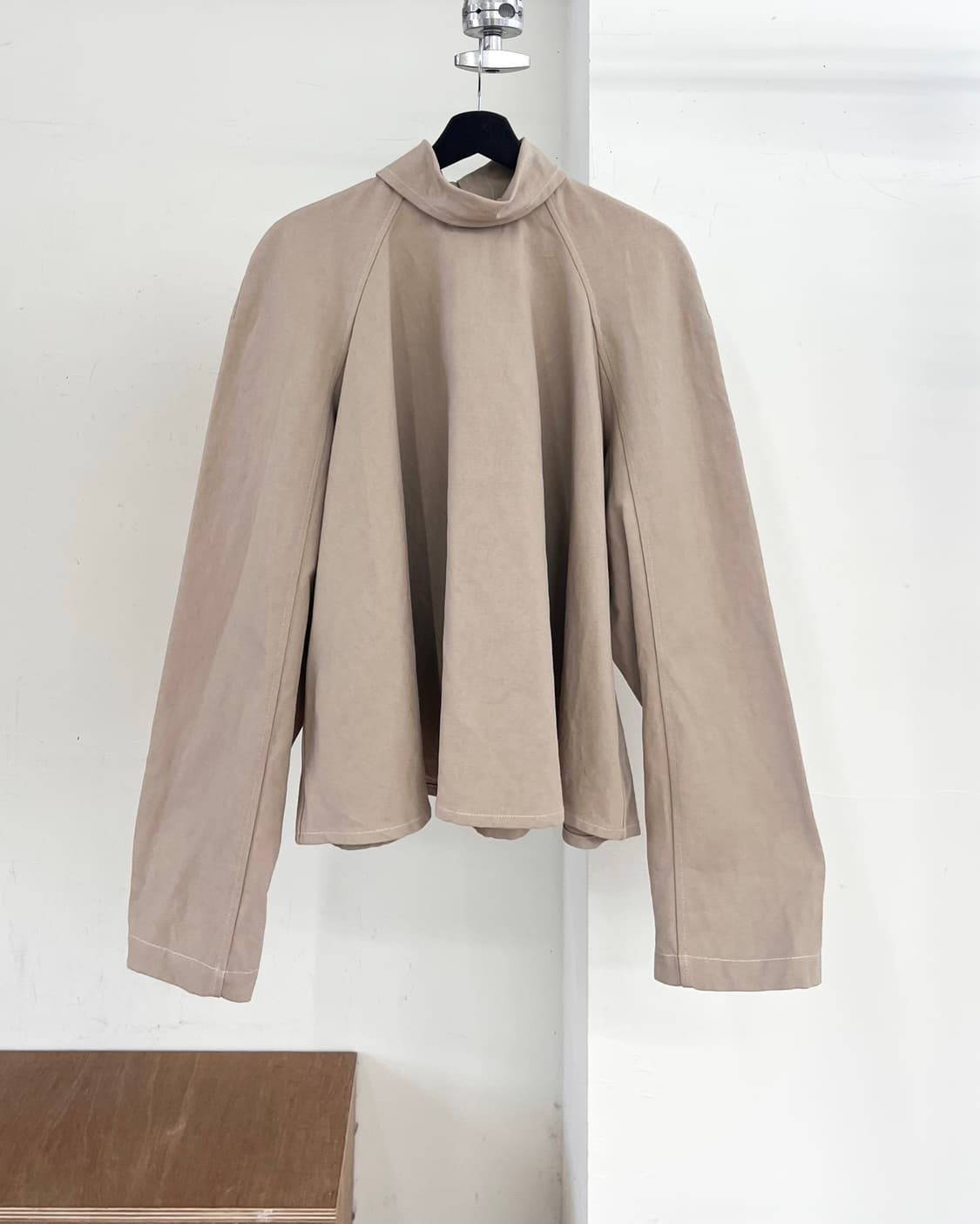 르메르 베이지 코튼 셔츠 자켓 상품이미지6