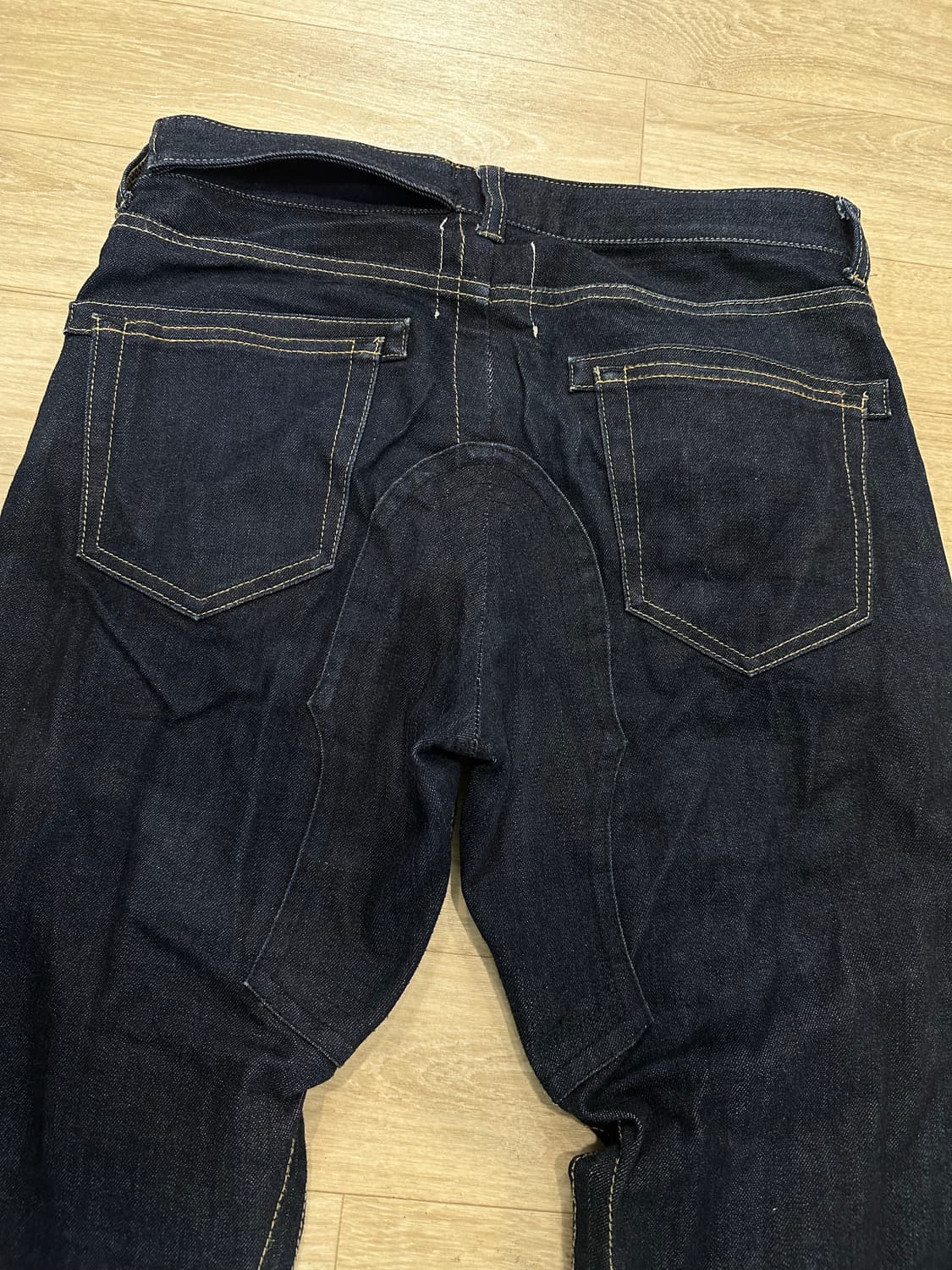 솔로이스트 디테일 데님 팬츠 상품이미지5