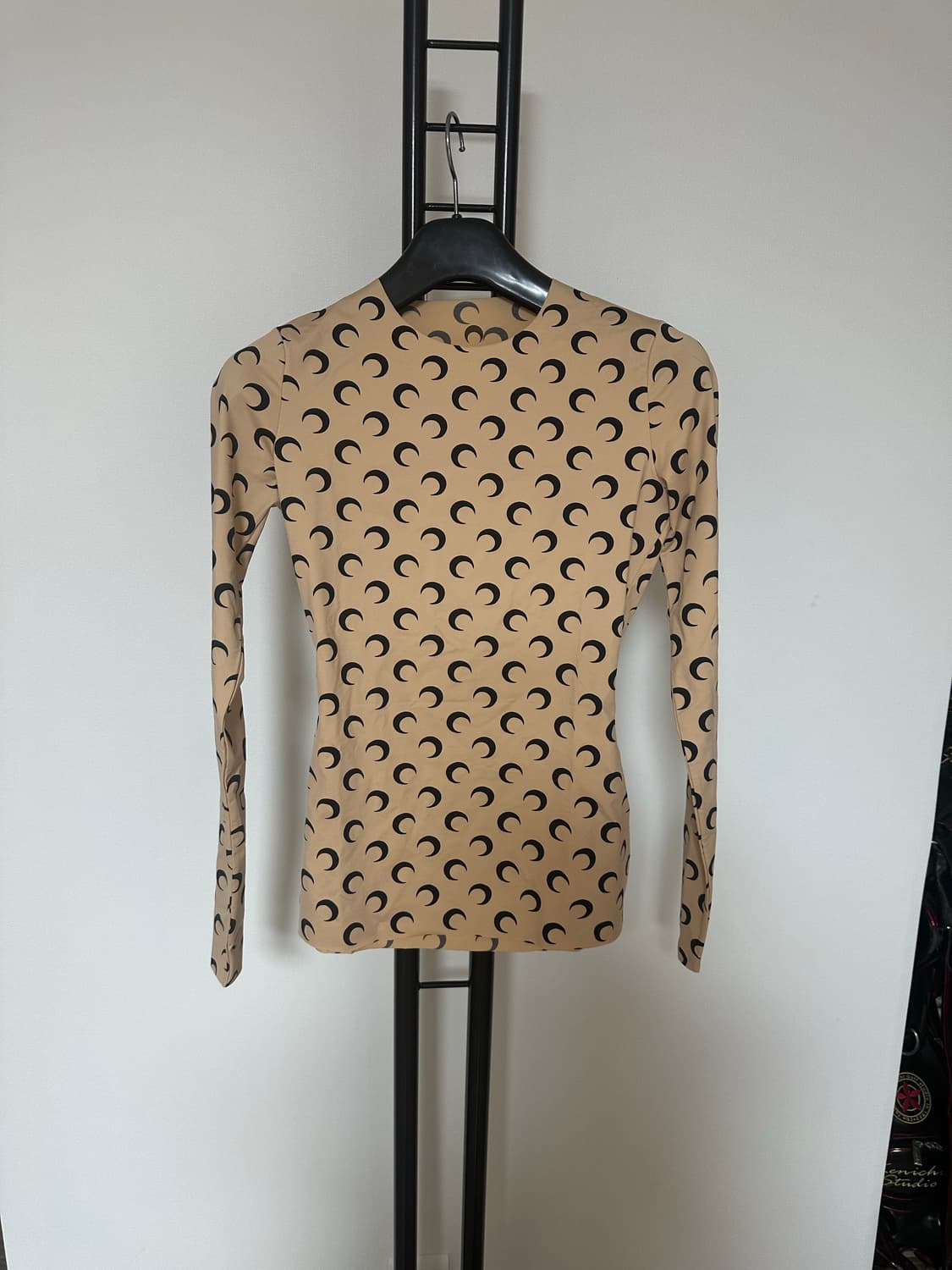 마린세르 문 로고 세컨드 스킨 탑 베이지-S사이즈 상품이미지2