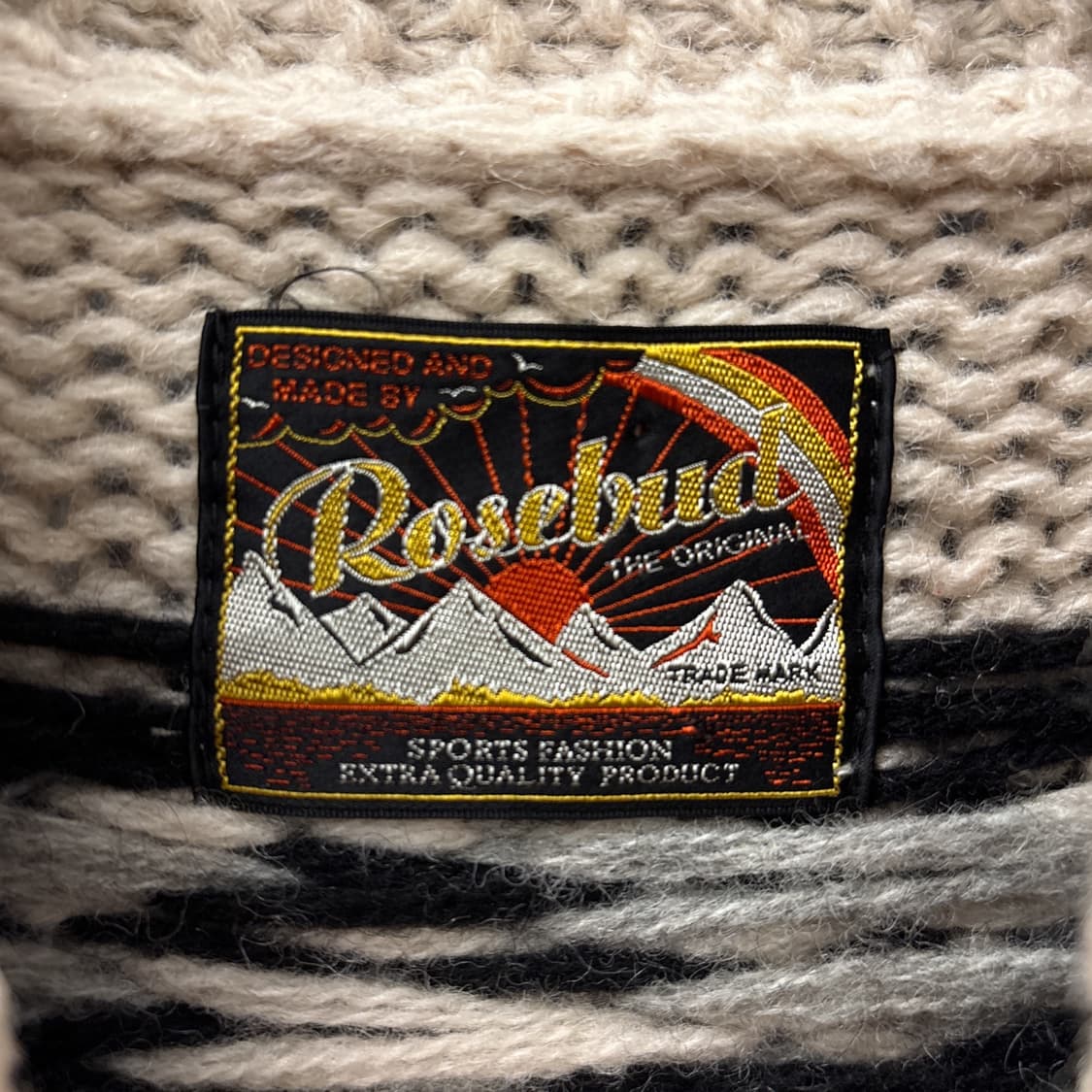 90s Rosebud 눈꽃송이 패턴 나무 단추 코위찬 스웨터 N97 상품이미지6