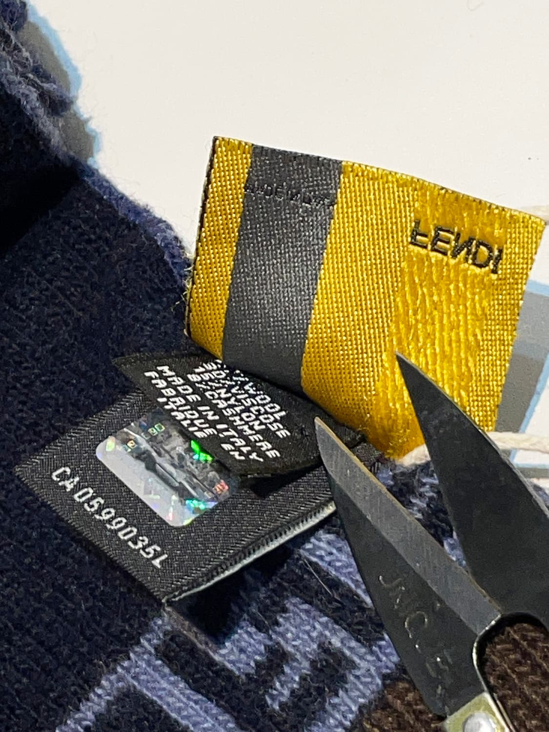 펜디 FENDI Italy 오리지널 울 숄 목도리 A1537 상품이미지7