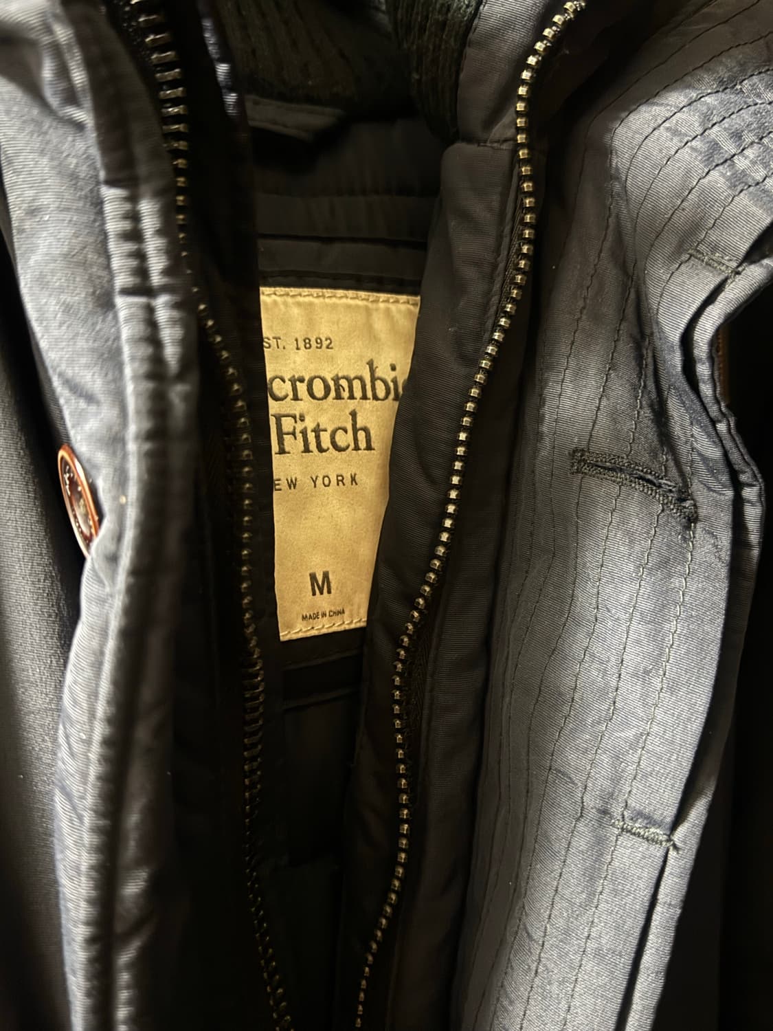 아베크롬비 라쿤 패딩(M) 실 사이즈 100 상품이미지4