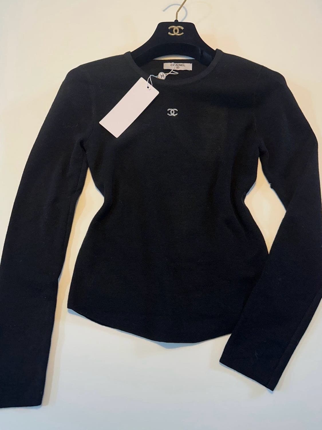 (새상품)샤넬니트 상품이미지3