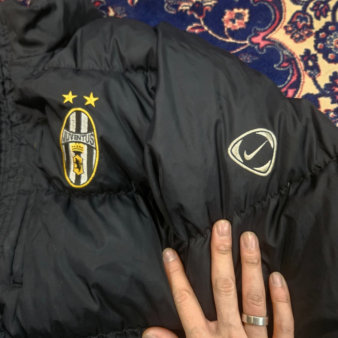 나이키(Nike) X 유벤투스 00's  덕다운 패딩 점퍼 L size 상품이미지3