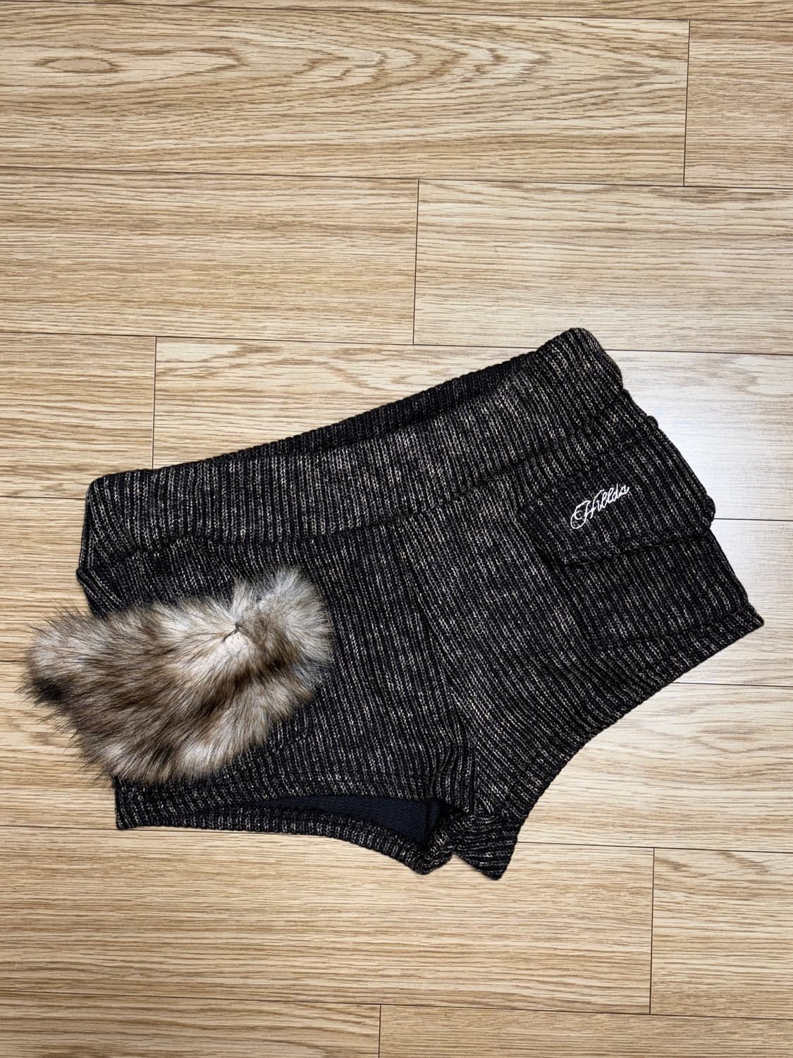 힐다 퍼 니트 숏팬츠 반바지 hillda fur knit shorts 상품이미지2
