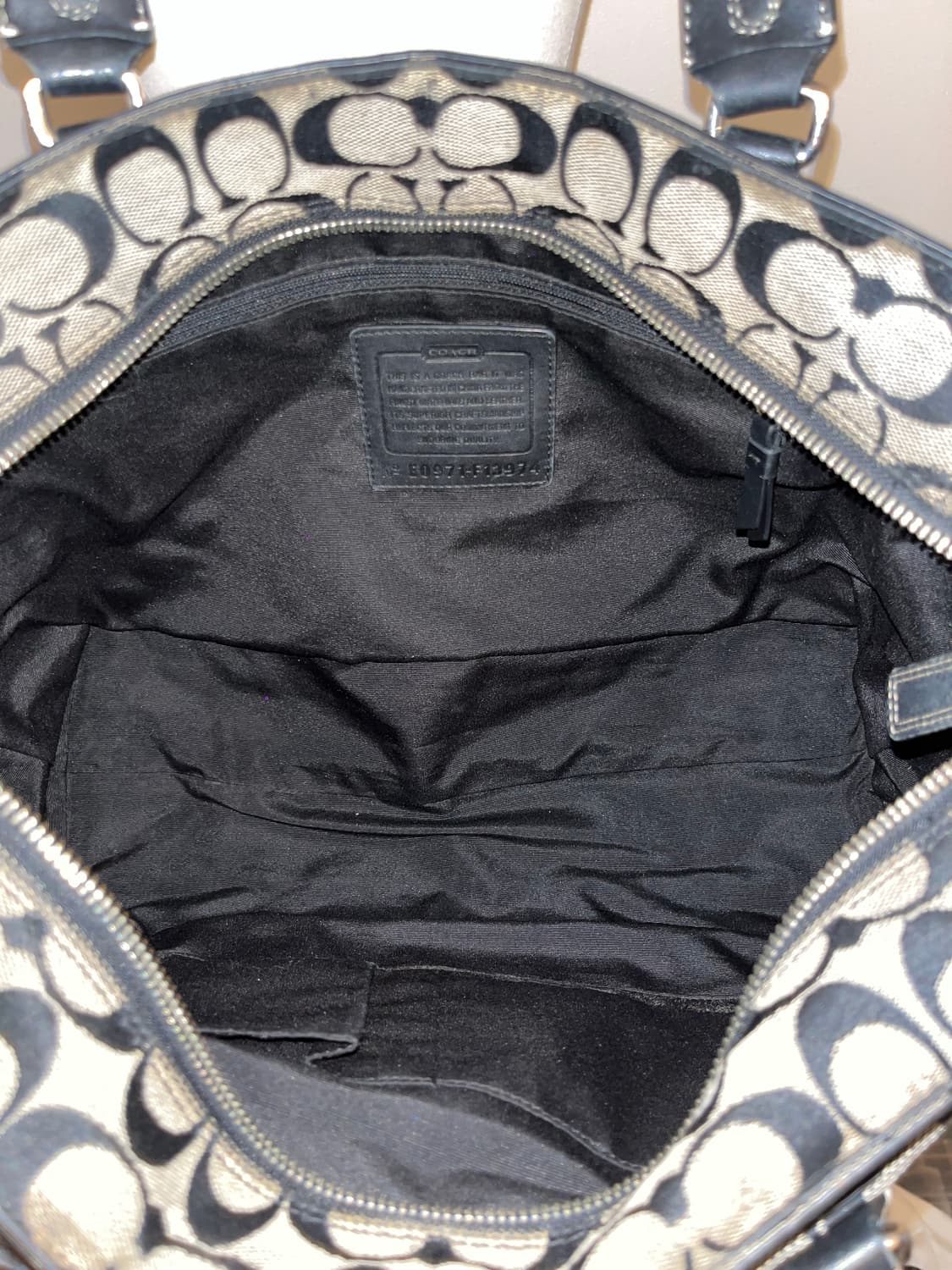 📦Coach Cookies&cream shoulder bag 상품이미지9