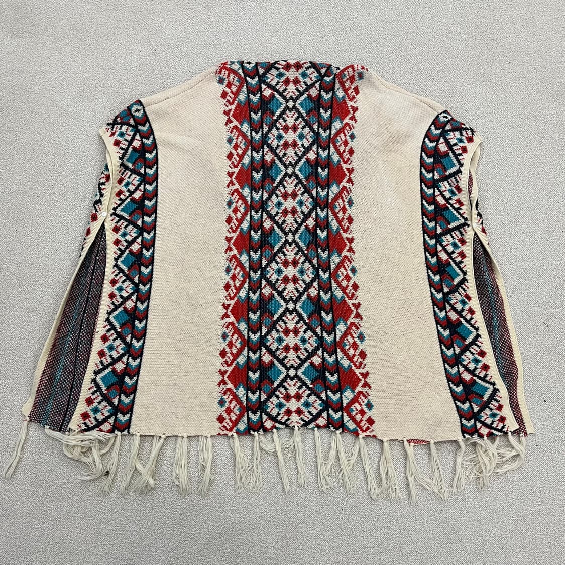 [실측확인] 고급 여성 에스닉패턴 니트 판초 케이프 0116M1 상품이미지4