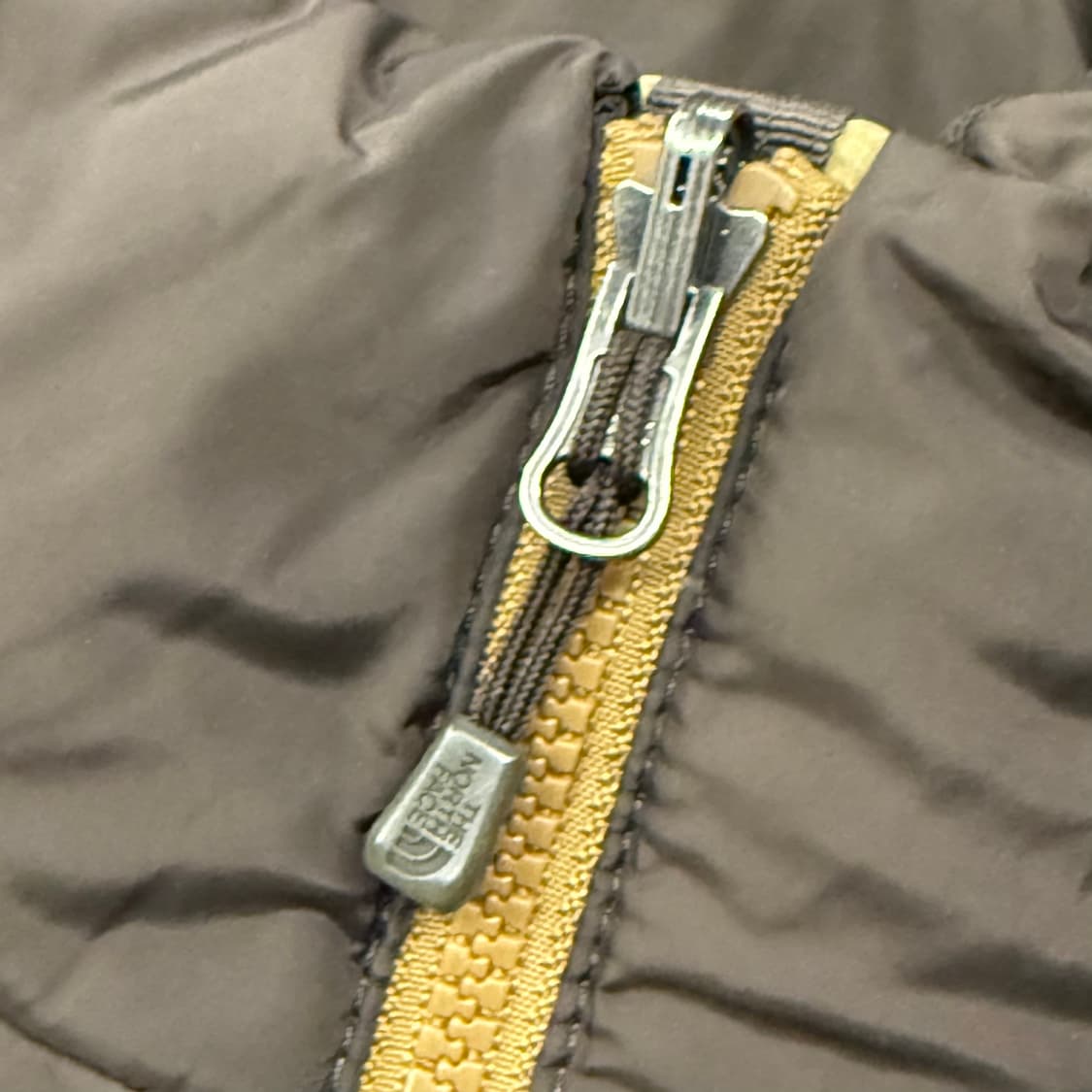 노스페이스 베이지 브라운 패딩 조끼 95 상품이미지6