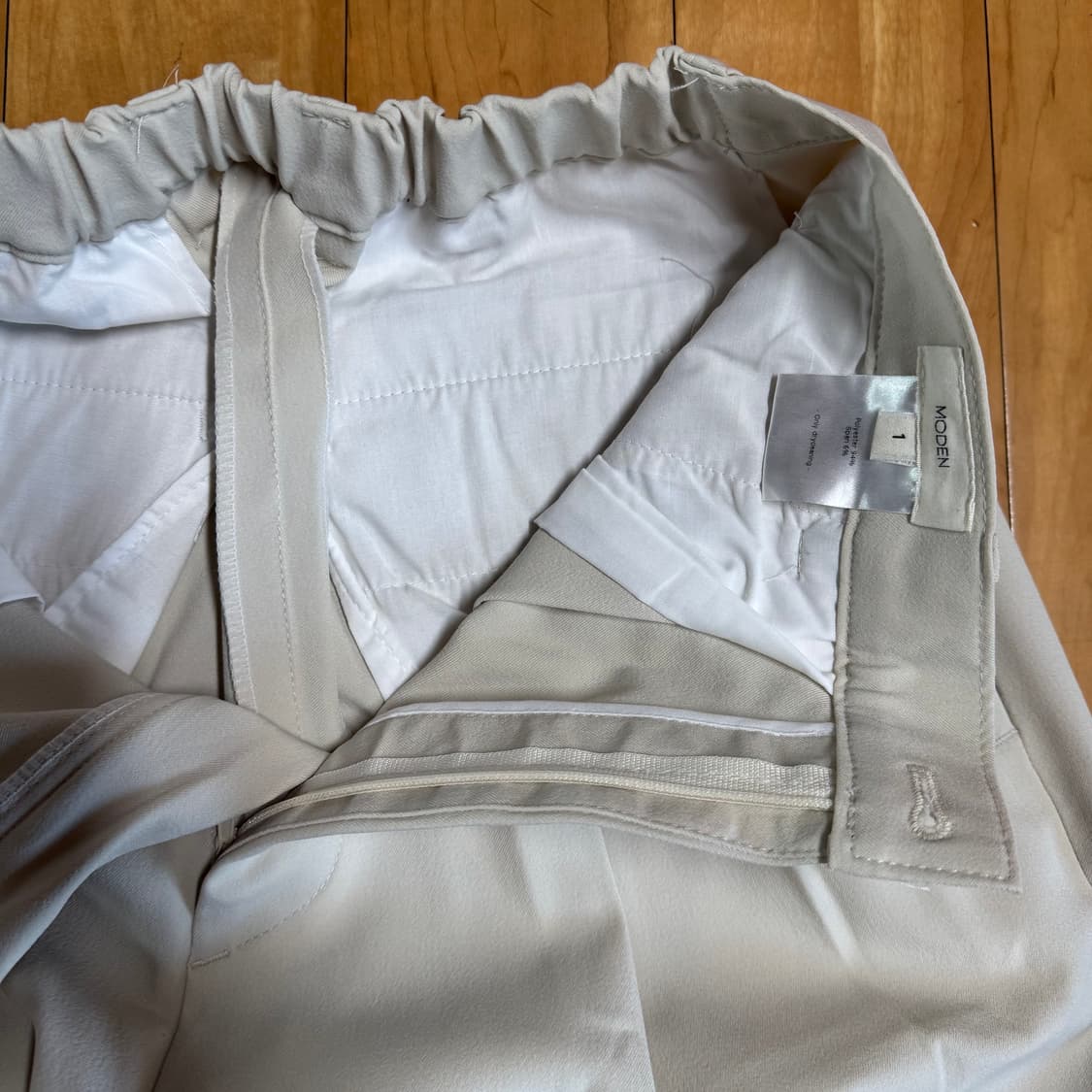 Coln 폴리 밴딩슬랙스 아이보리 1 상품이미지3