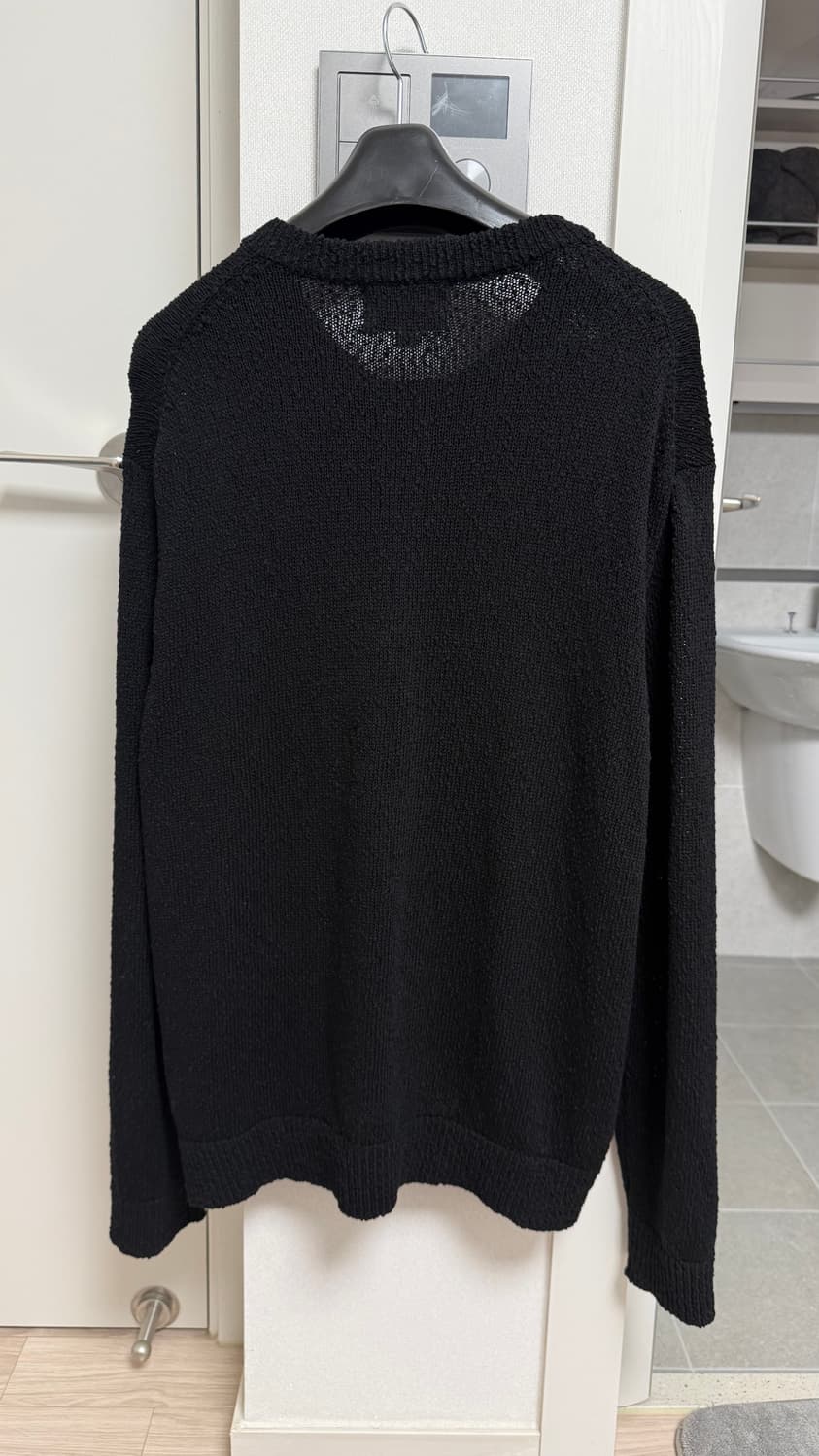 [48] 솔리드옴므 25SS 블랙 코튼 부클 라운드넥 가디건 상품이미지5