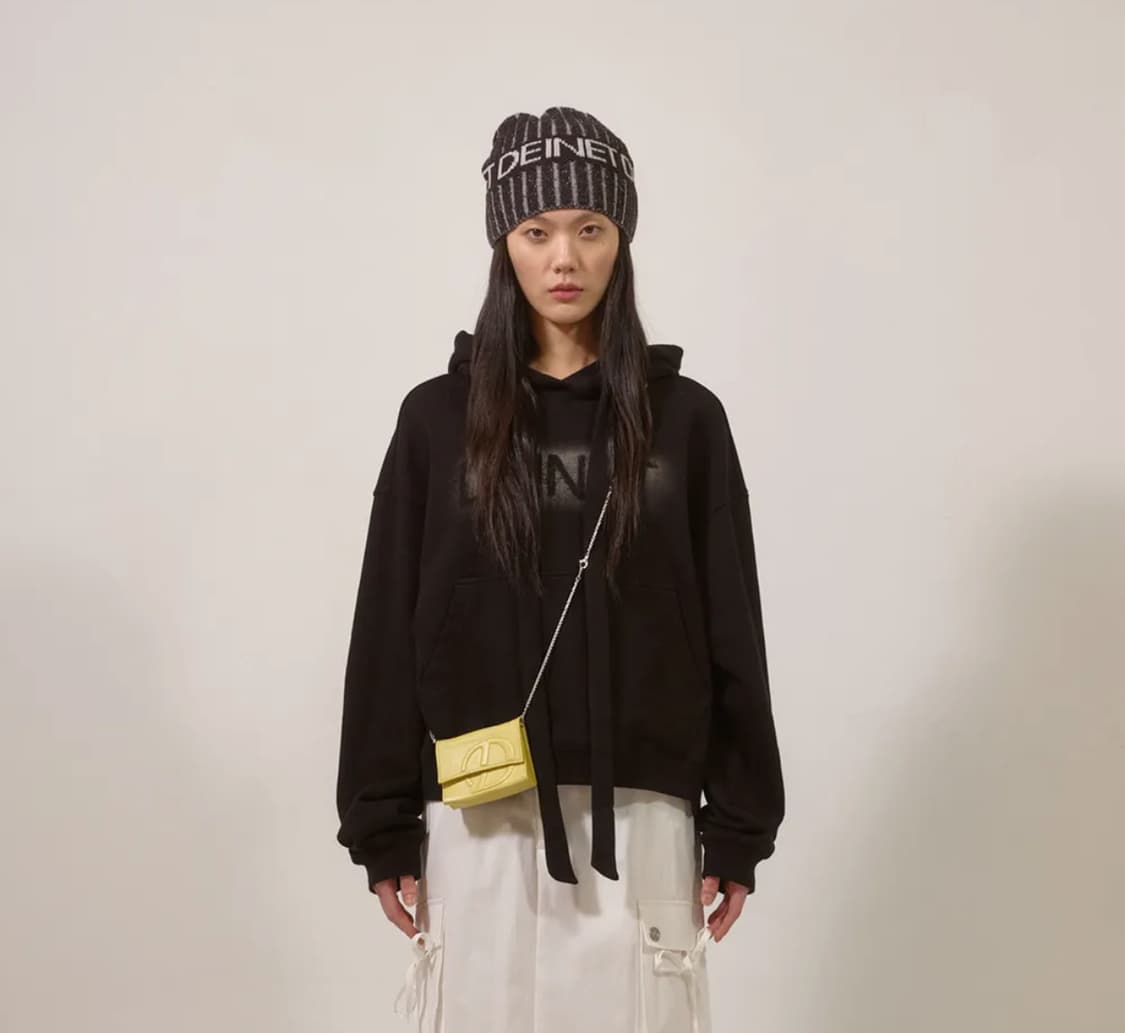 다이닛 리본 스트링 포인트 후드티 블랙 상품이미지3