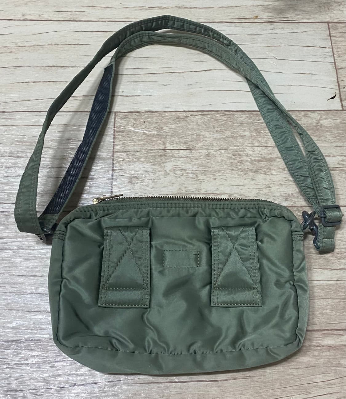 요시다포터 세이지그린 크로스백 상품이미지5