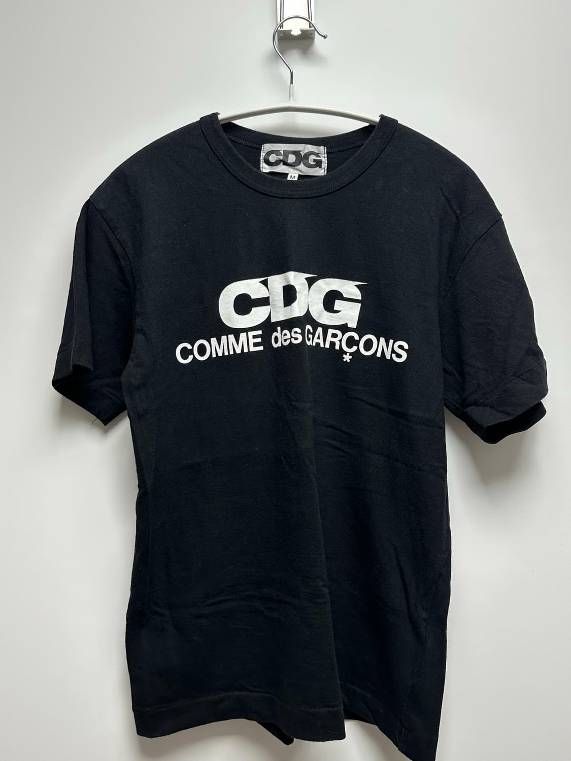 꼼데가르송 CDG 반팔 티셔츠 블랙 상품이미지1