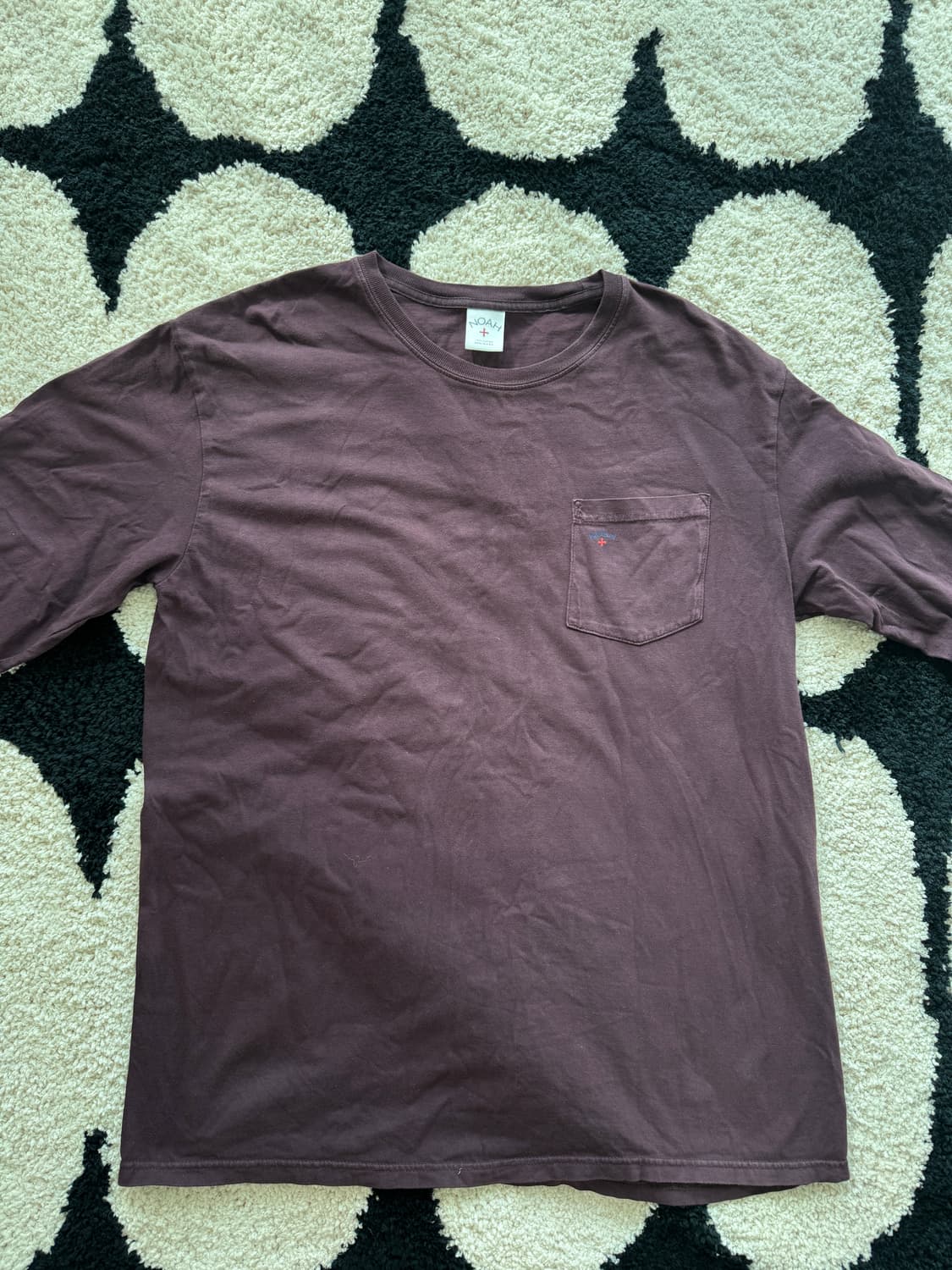 노아 롱 슬리브 코어 로고 포켓티 버건디 L 상품이미지1