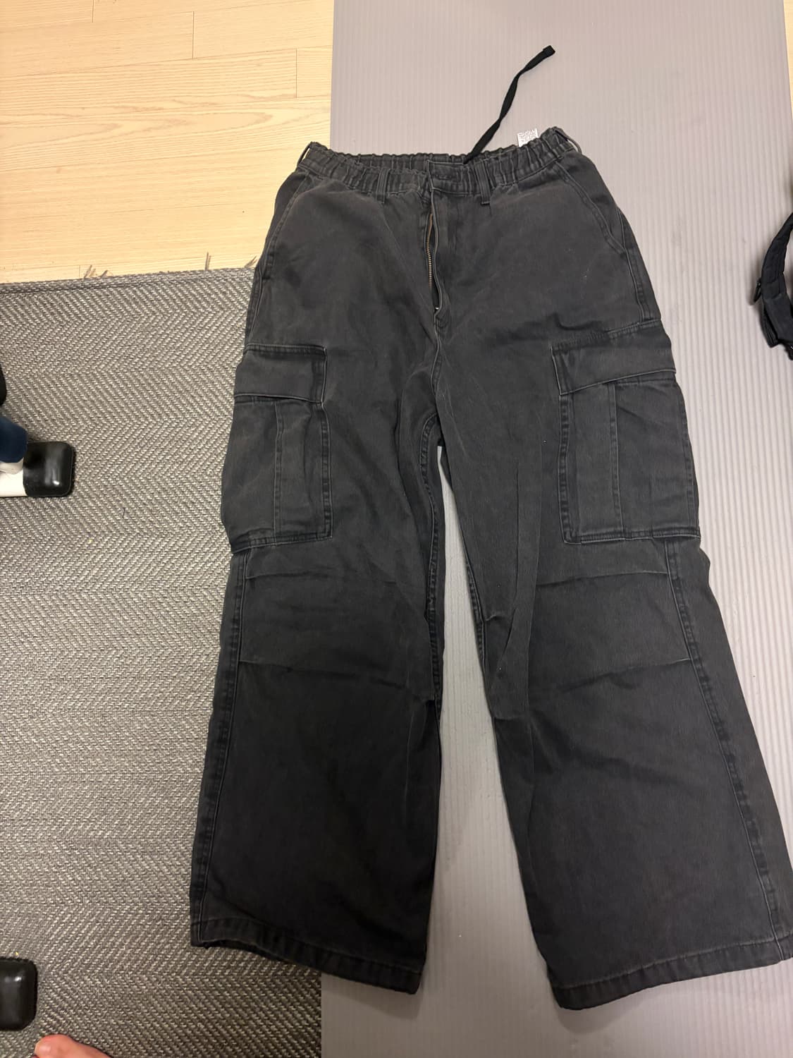 GU데님슈퍼와이드카고팬츠 m사이즈 상품이미지3