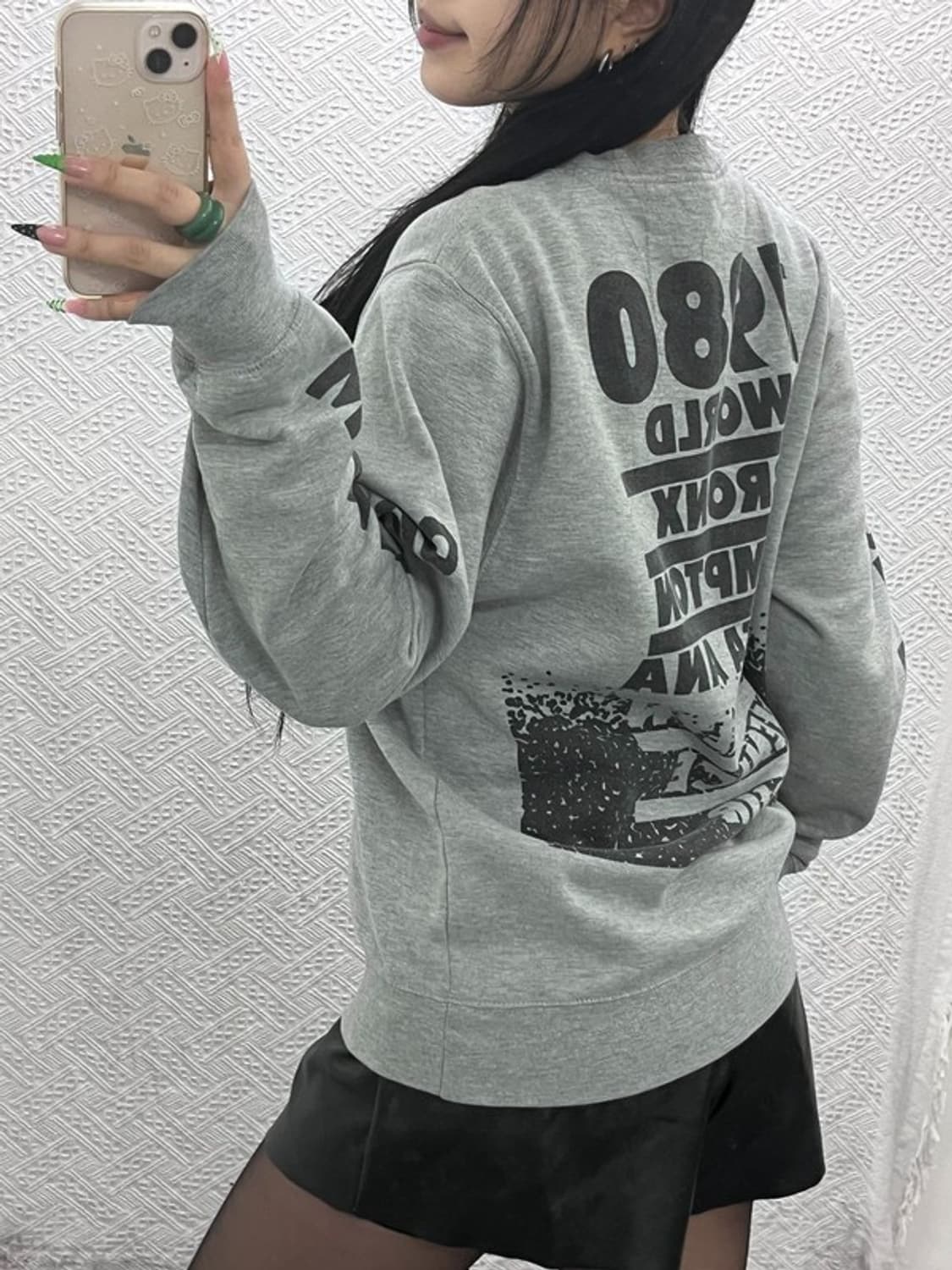 스투시 정품 NYC 월드투어 스트릿펑크 약기모 맨투맨 L C09064 상품이미지1