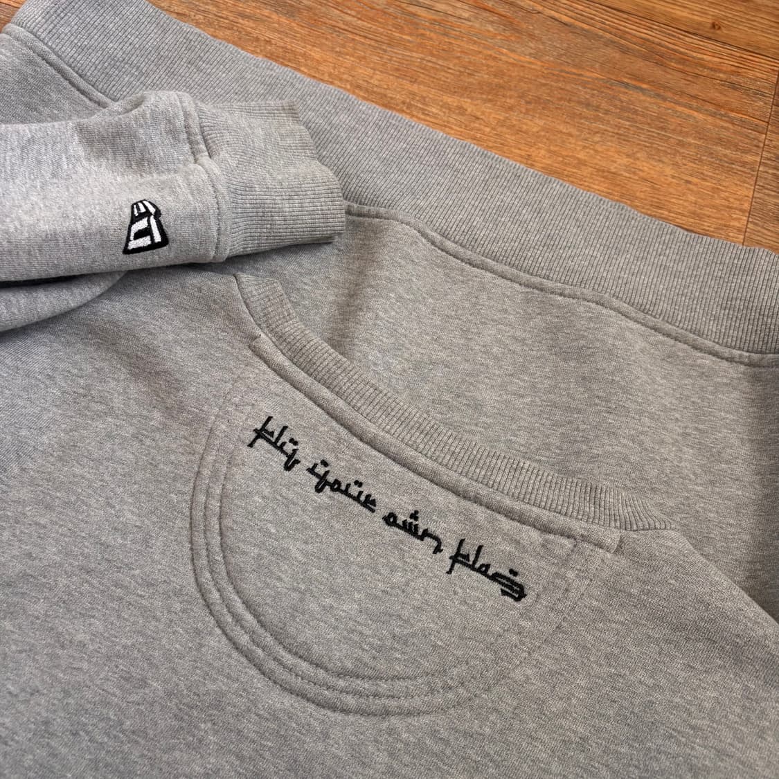 뉴에라 그레이 L 맨투맨 티셔츠 프린팅 MLB  상품이미지3