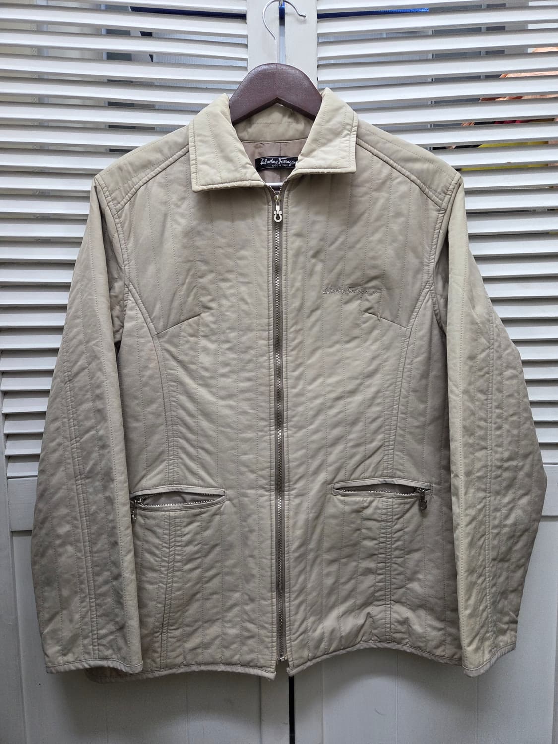 페라가모 퀼팅 자켓 상품이미지1