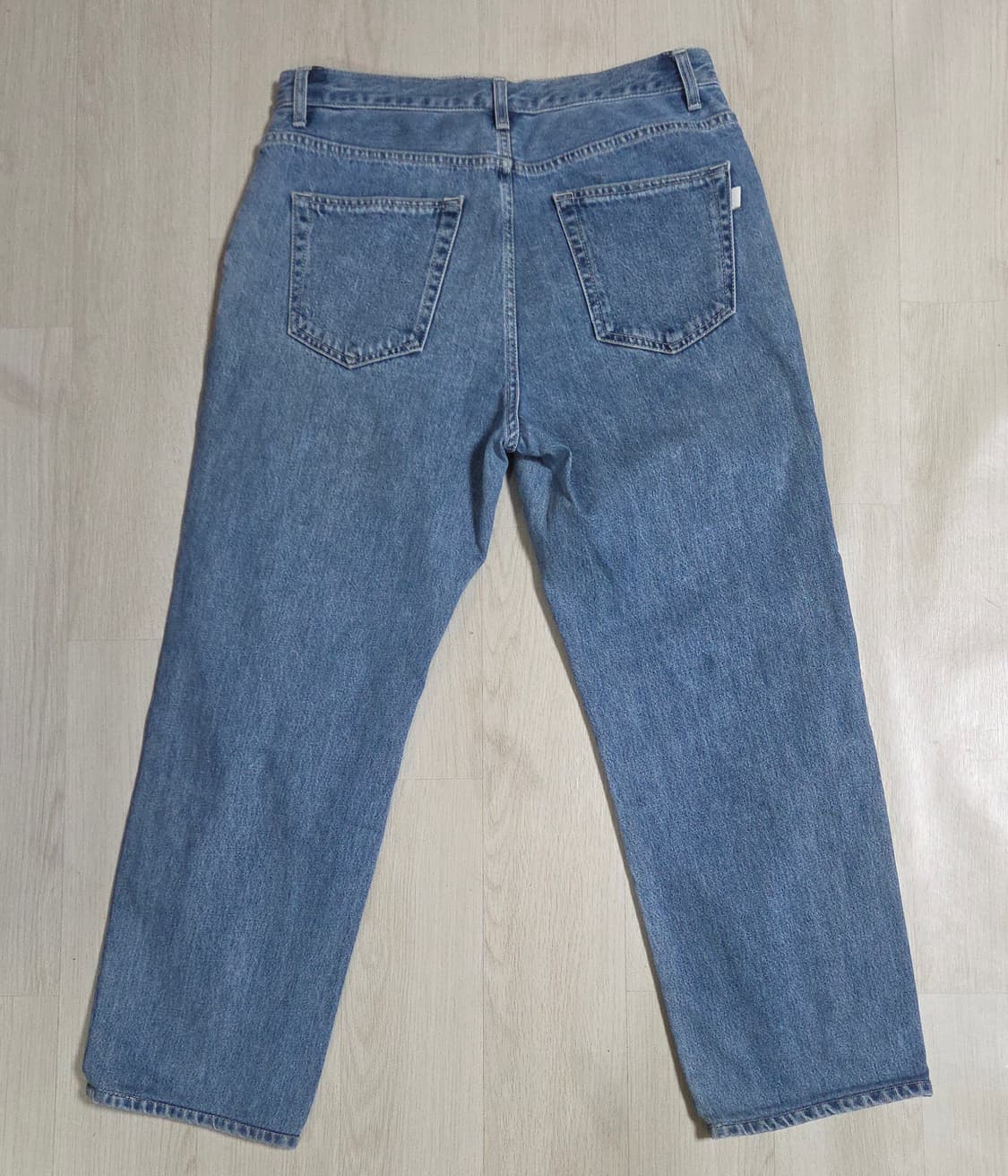 (착샷) 올드비 oldbe 원턱 데님 팬츠 상품이미지3