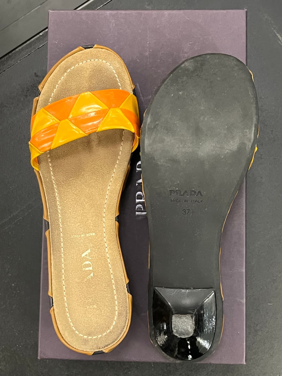 프라다 뮬 상품이미지4