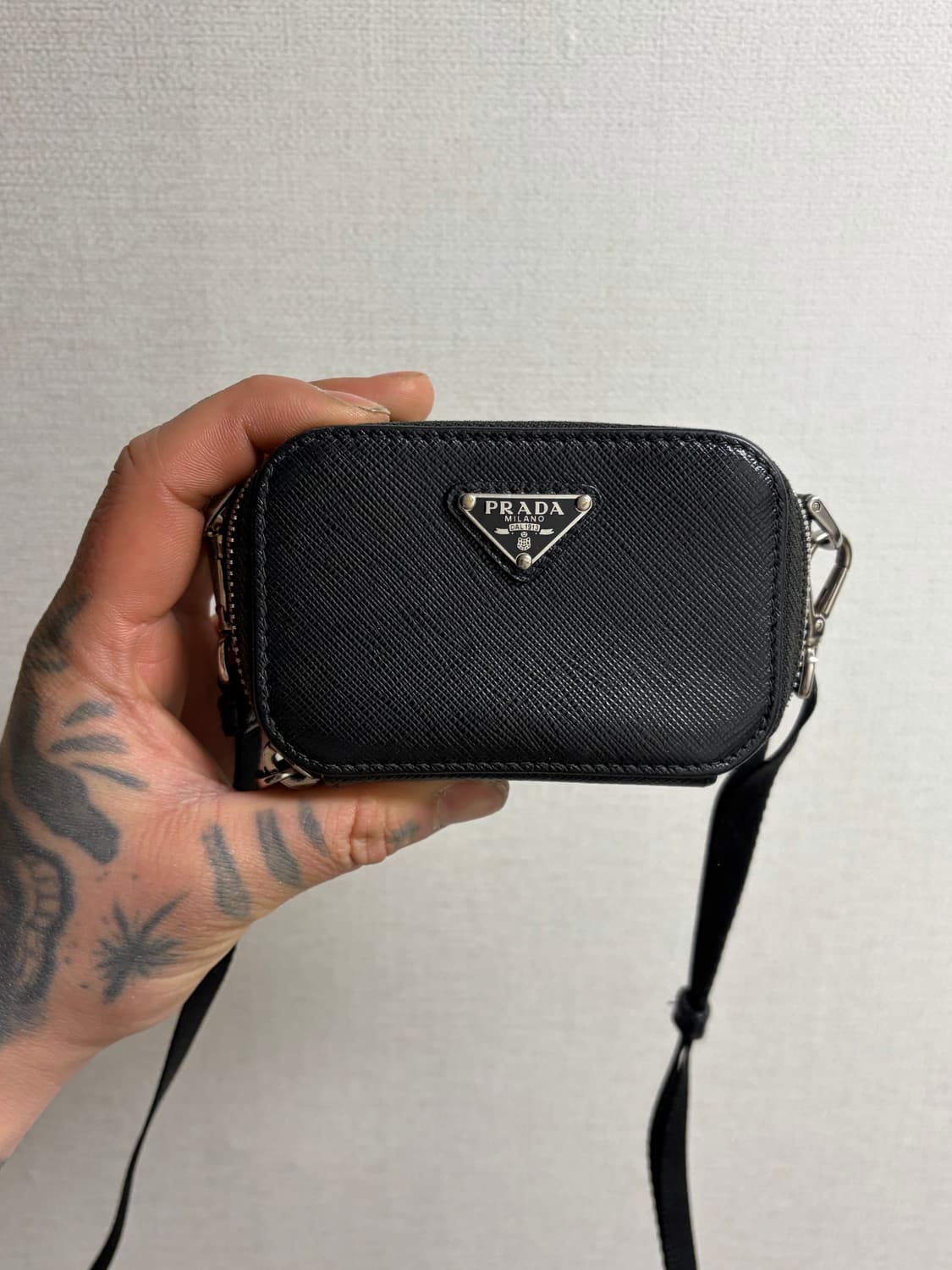 프라다 미니크로스백 상품이미지1