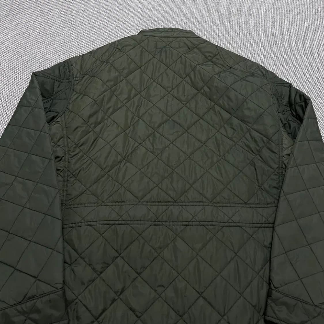 폴로 아이코닉 올리브카키 퀼팅 자켓(XL) 상품이미지6