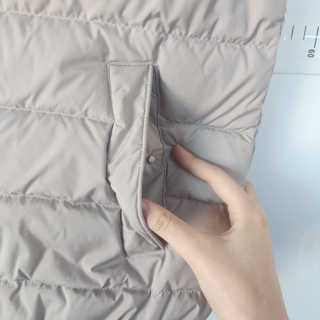 라코스테 아동 패딩 조끼 베이지 상품이미지4