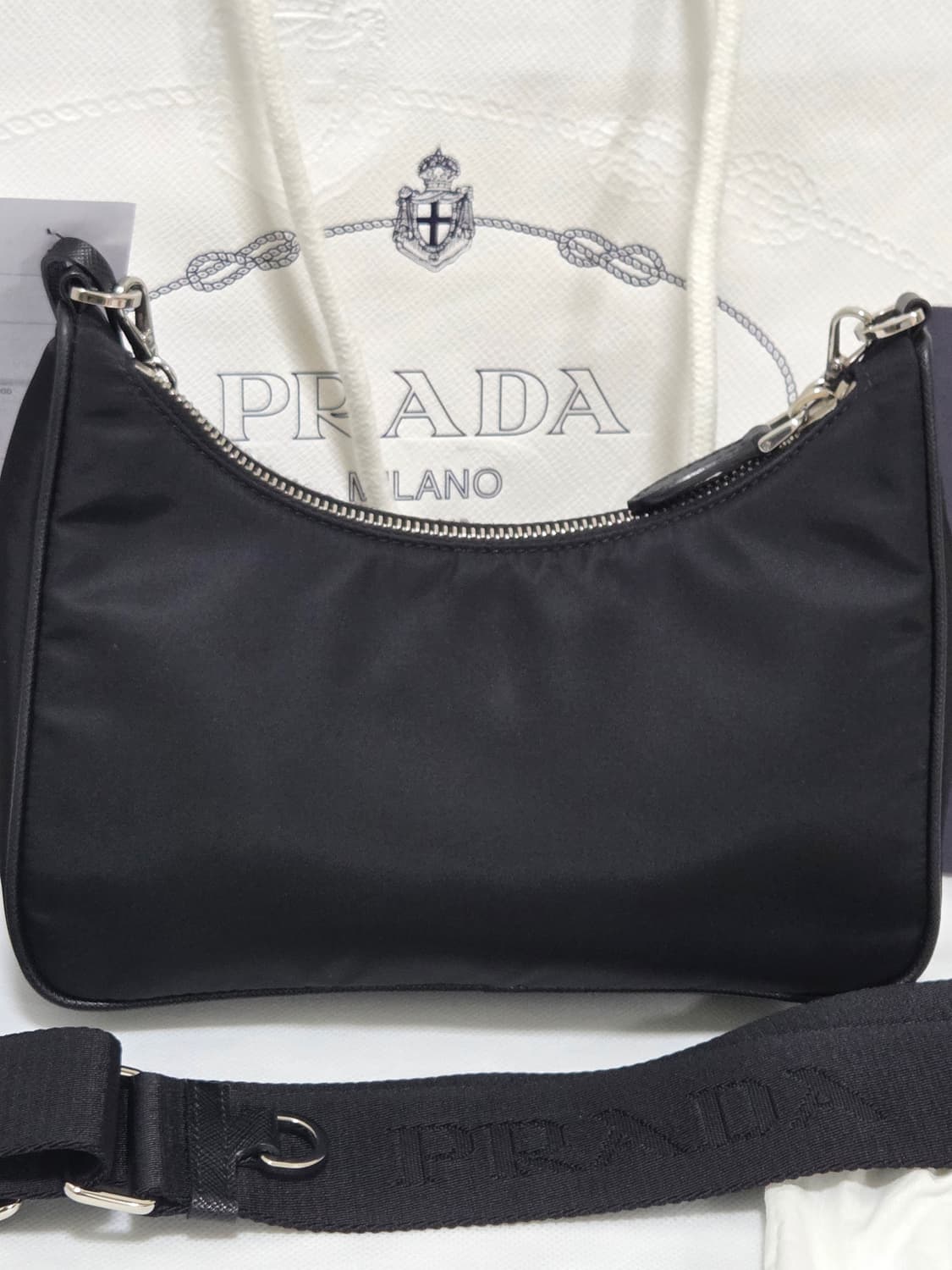 [새상품급] 프라다 리나일론 테수토 은장 체인 호보백  상품이미지9
