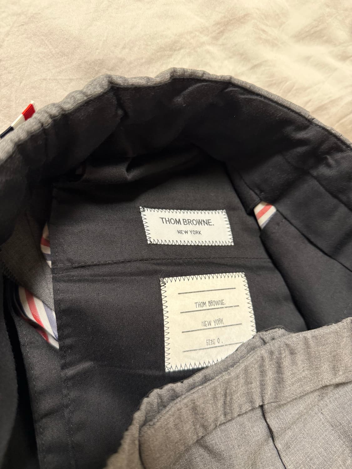 톰브라운 울 슬렉스 팬츠 상품이미지4