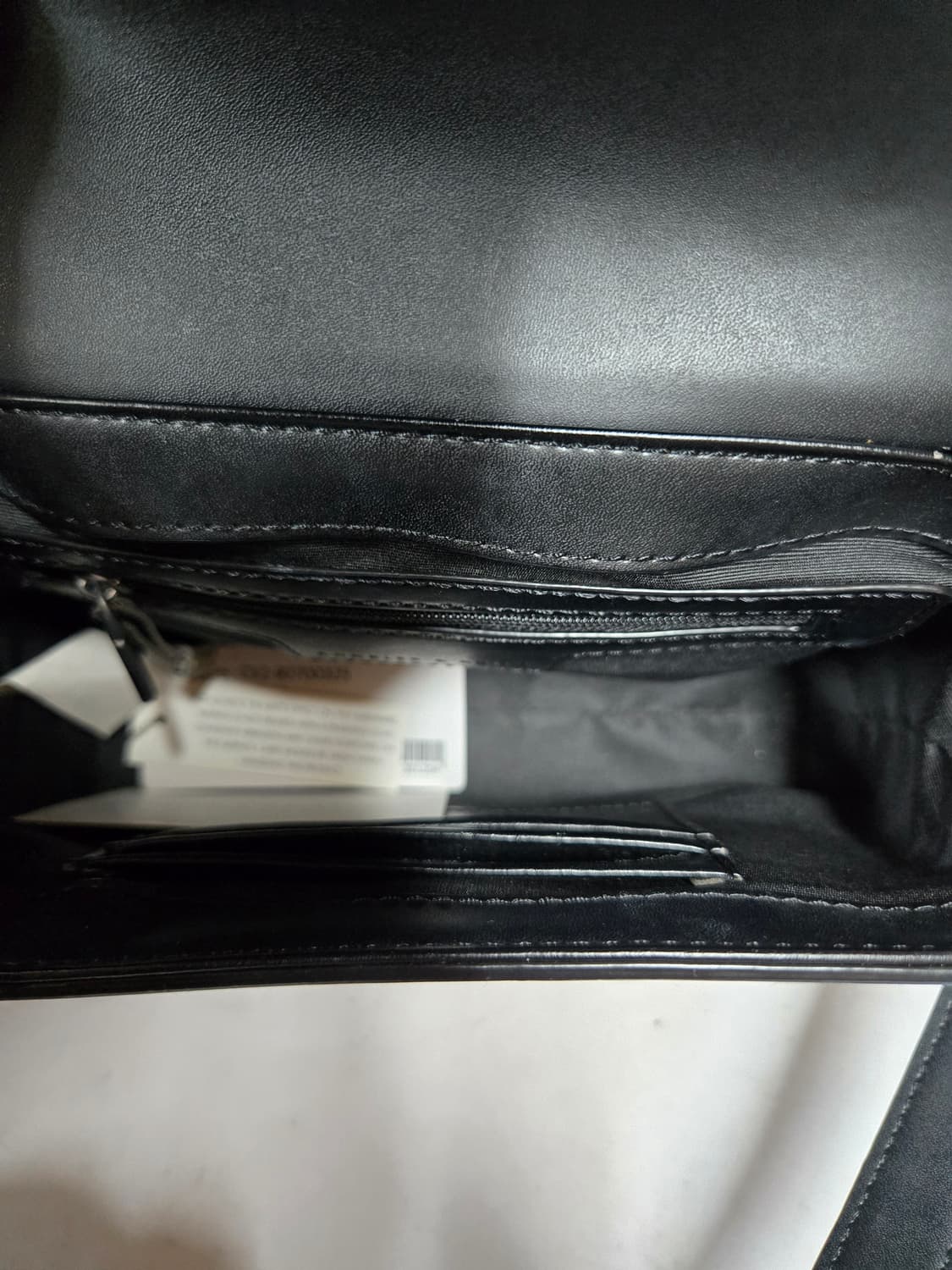 찰스앤키스 블랙 체인 크로스백 상품이미지8