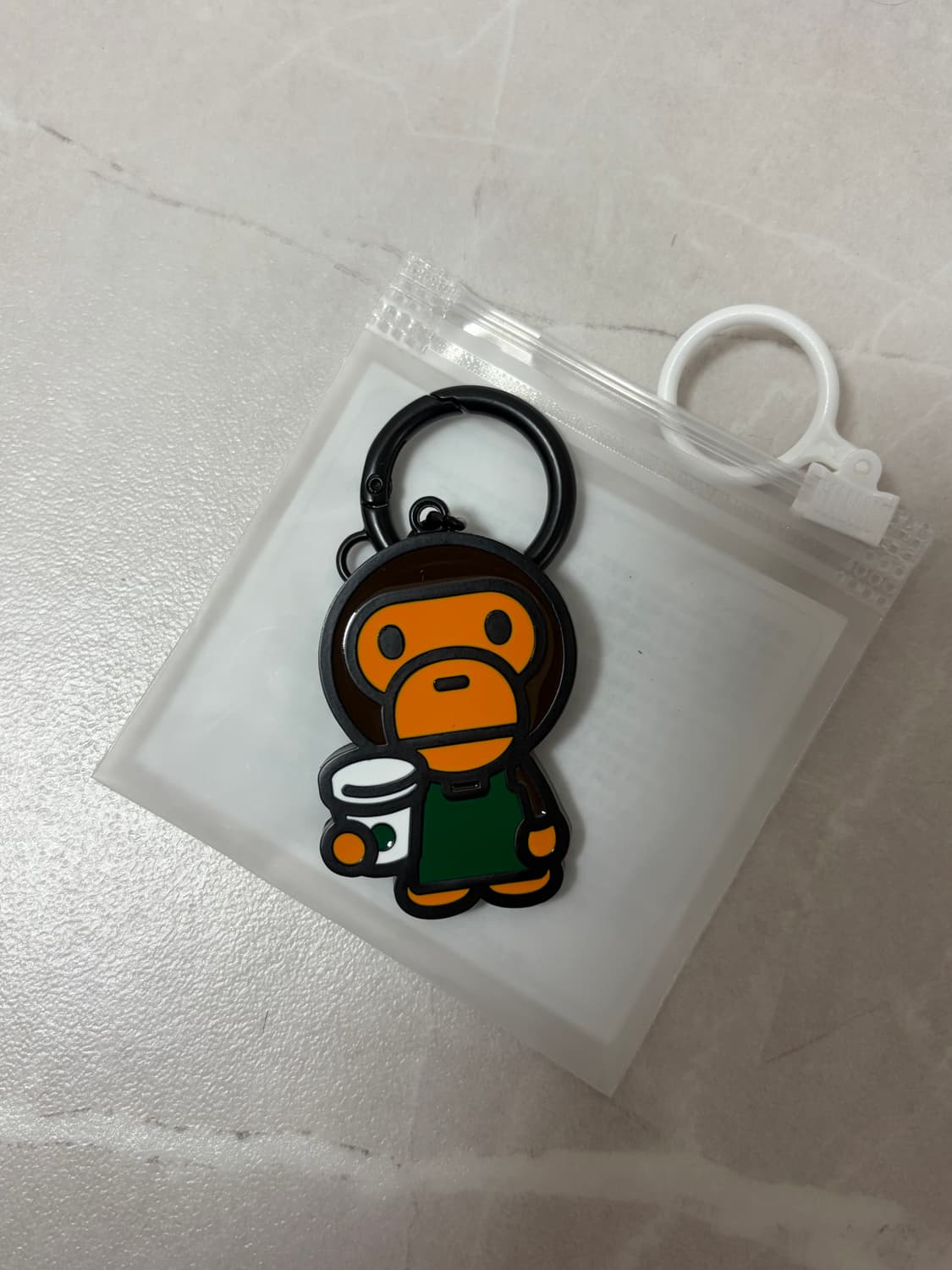 스타벅스 베이프 키링 상품이미지1