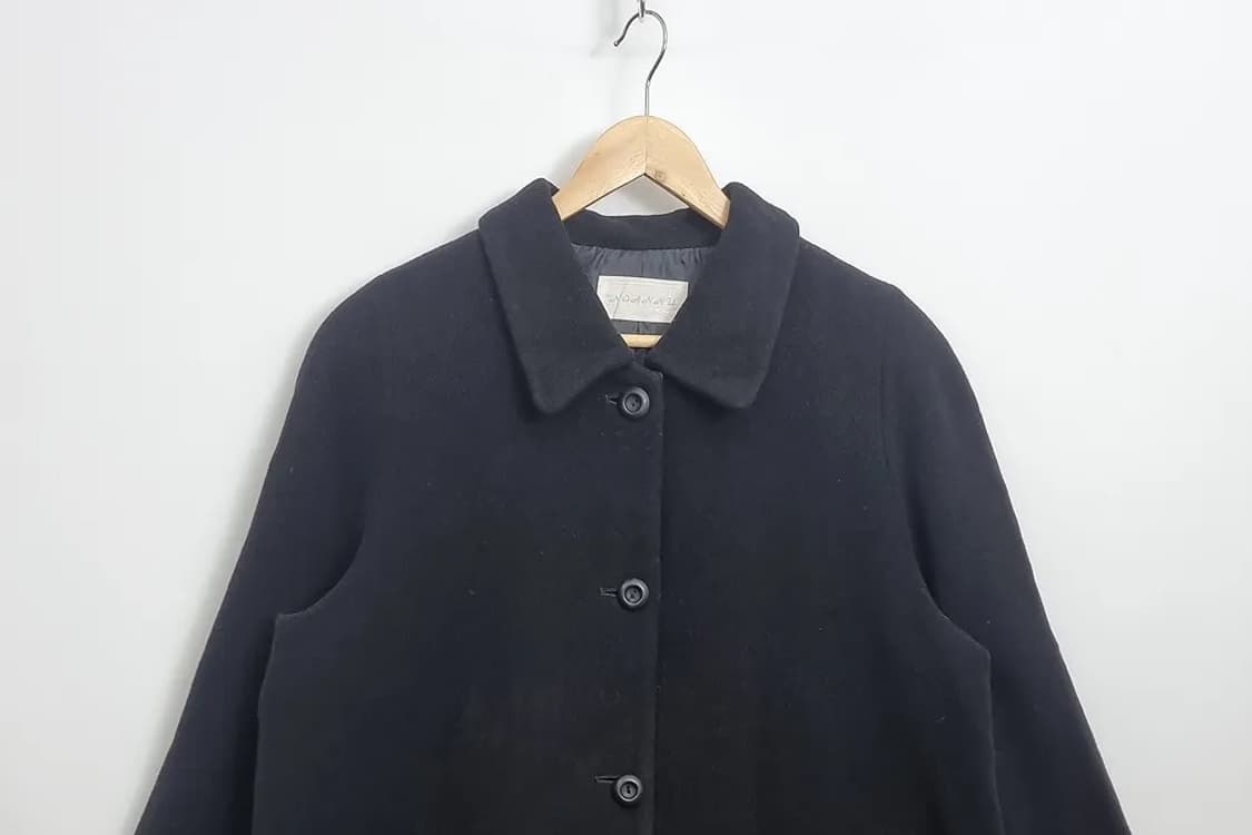 NOANNU 블랙 박시핏 캐시미어 혼방 코트 상품이미지3