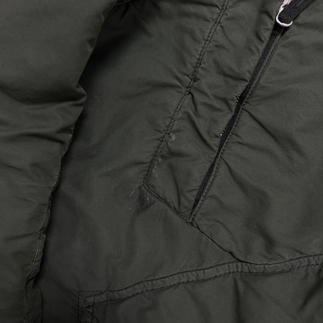 스톤아일랜드 다비드 라이트 TC 마이크로 파일 자켓(L) 상품이미지4